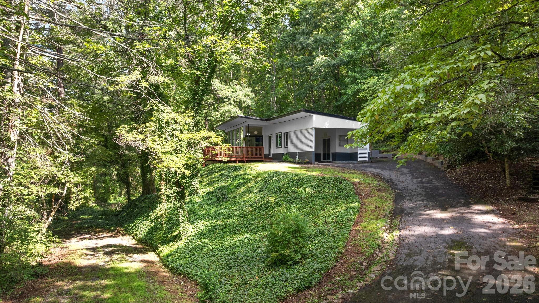 103 Riverwood Drive — Sylva