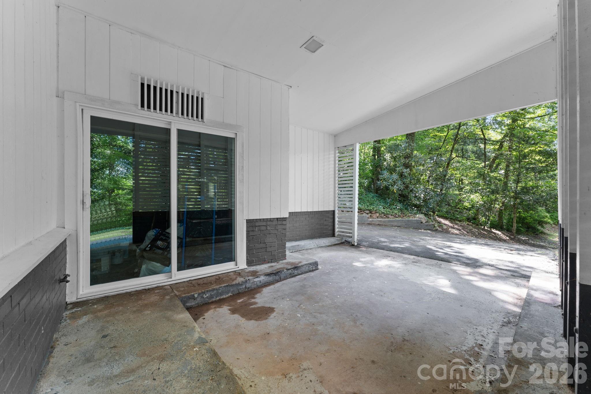 103 Riverwood Drive — Sylva