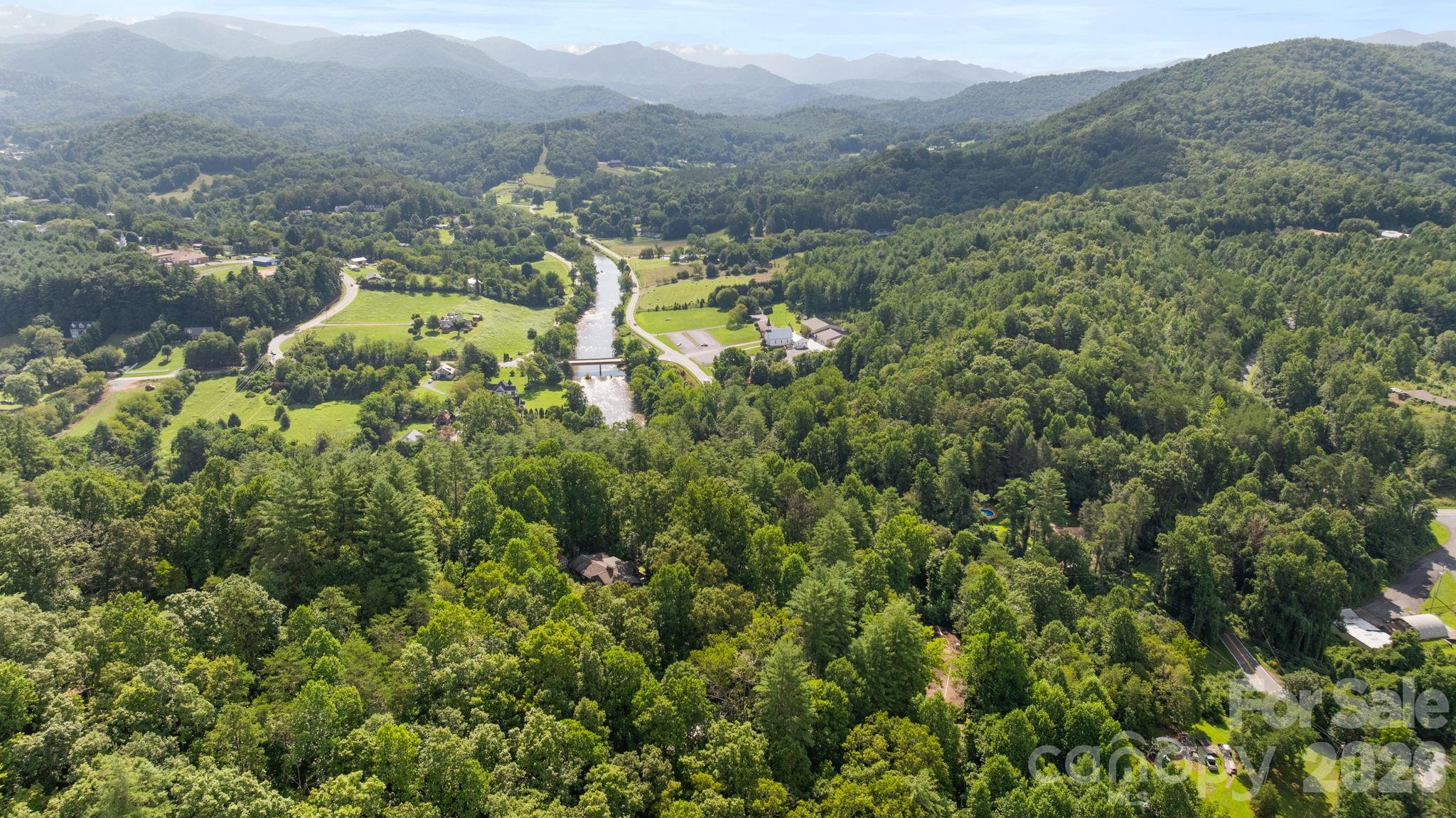 103 Riverwood Drive — Sylva