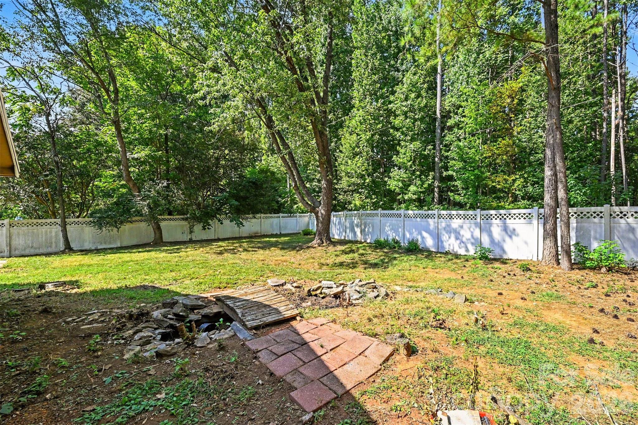 10225 Atchinson Drive — Mint Hill