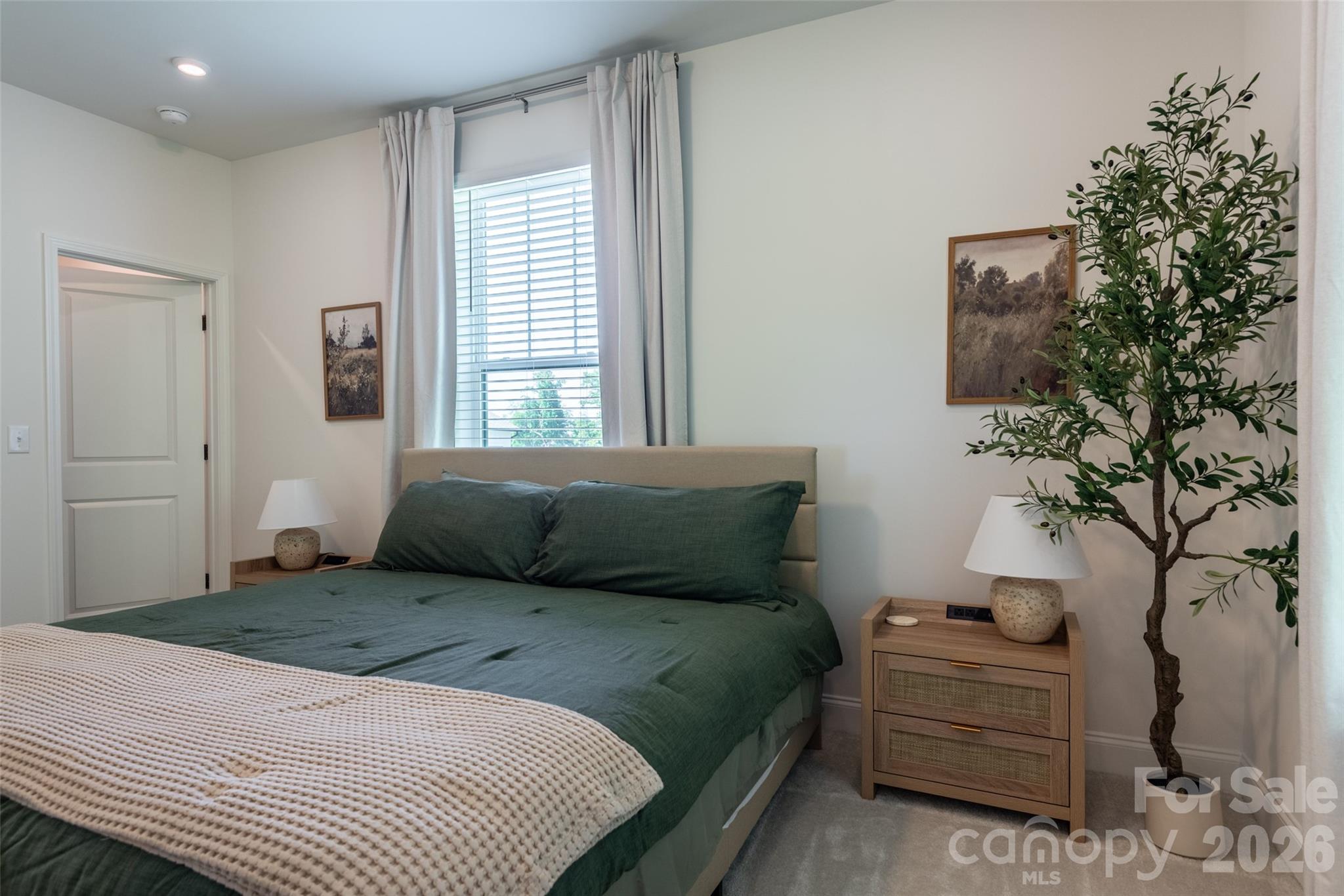14038 Felix Lane — Charlotte