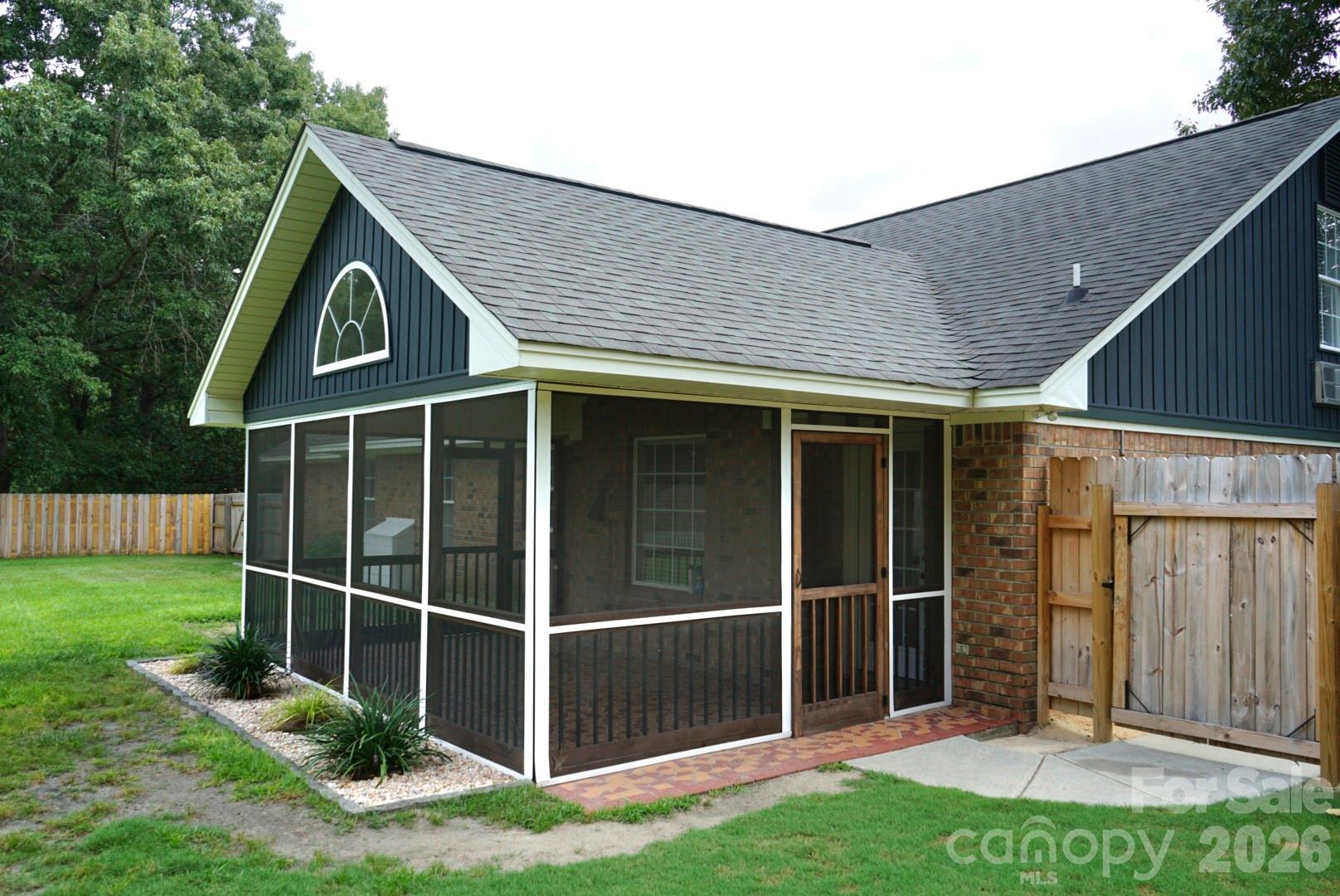 1035 Waterway Drive — Sumter
