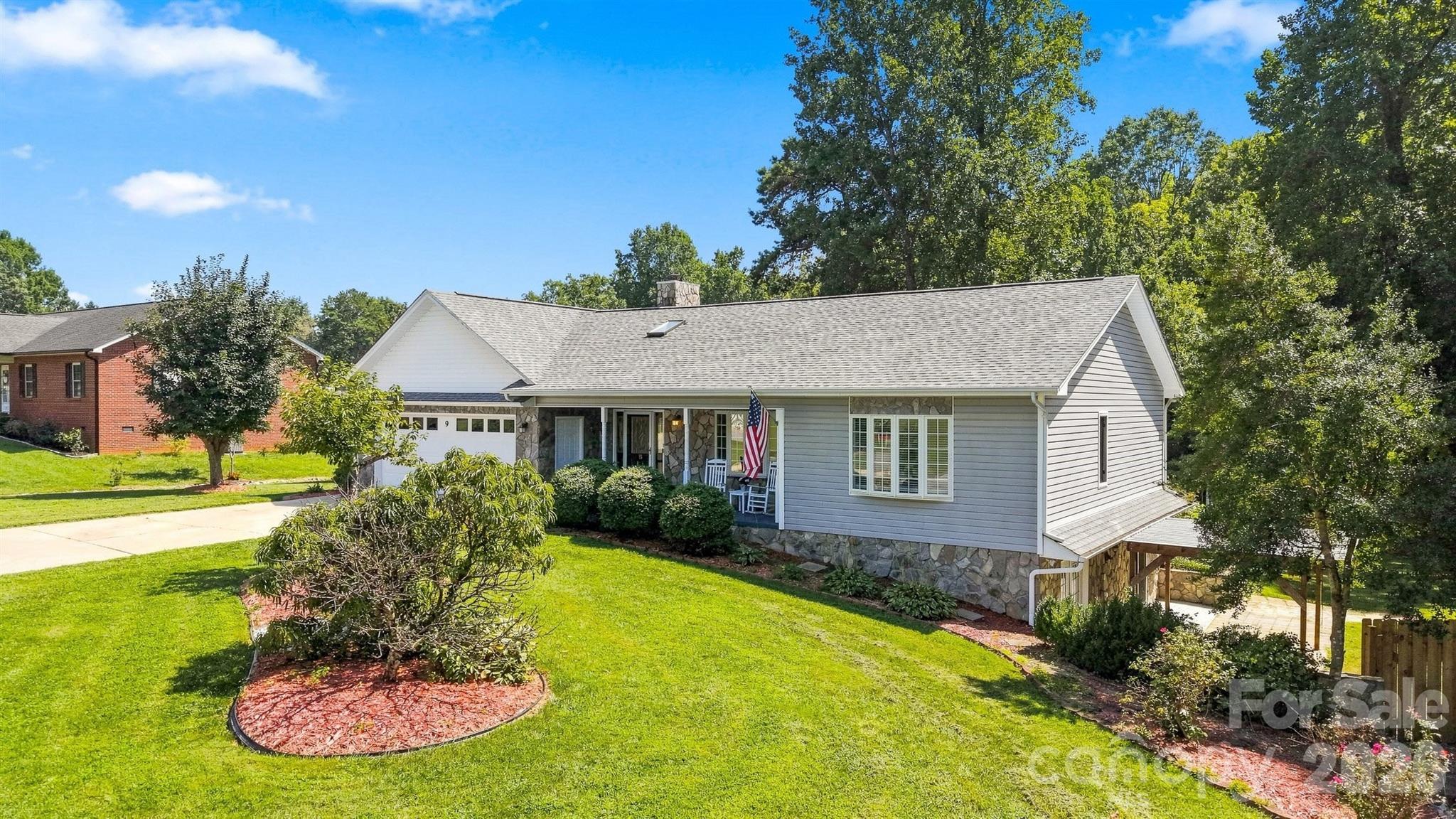 9 Daniel Circle — Granite Falls
