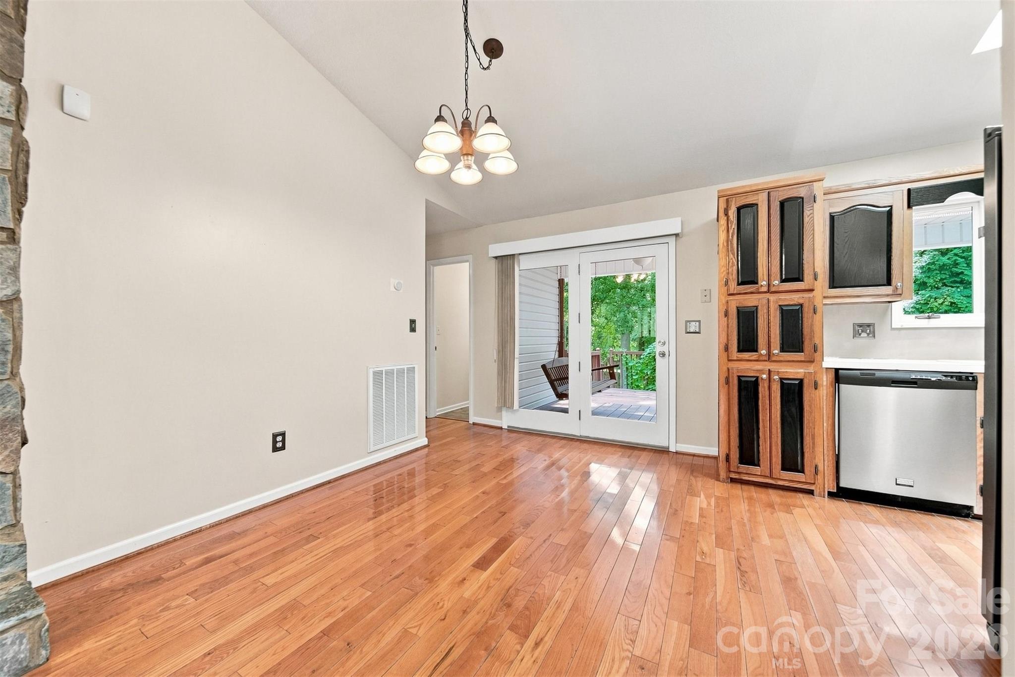9 Daniel Circle — Granite Falls