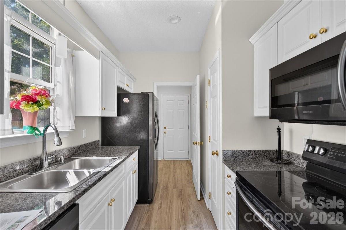 12548 Panthersville Drive — Charlotte