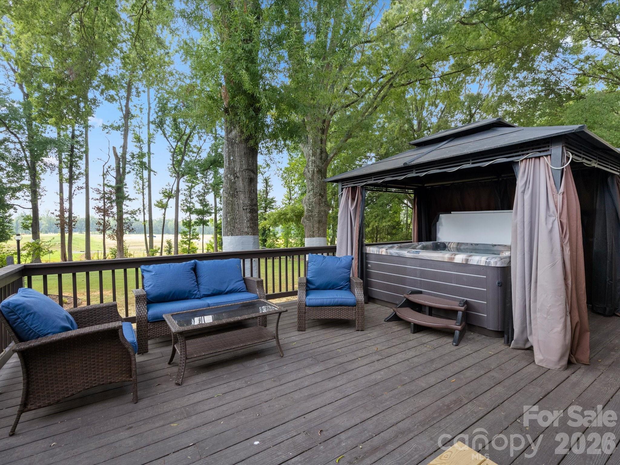 133 Franklin Drive — Mooresville