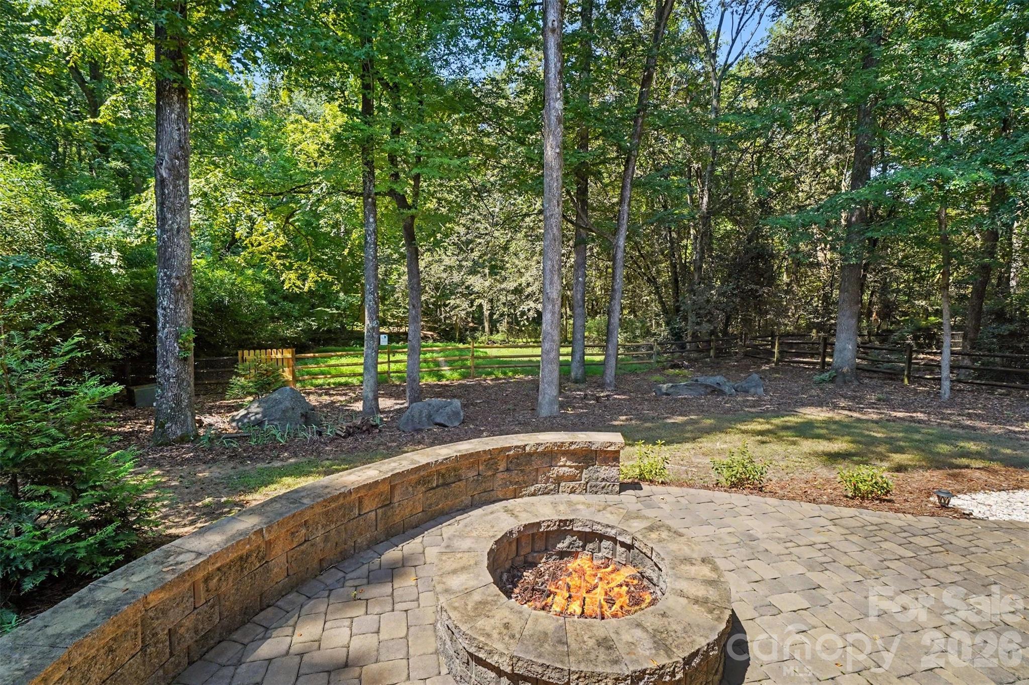 6443 High Creek Court — Charlotte