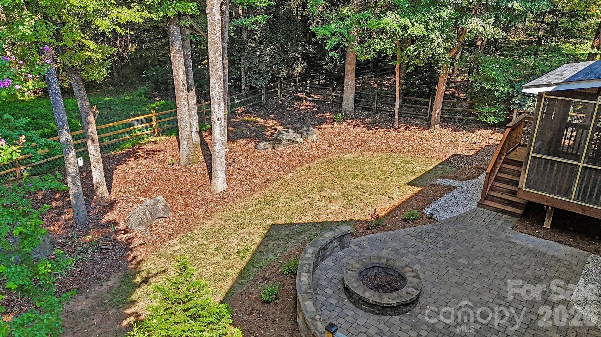 6443 High Creek Court — Charlotte