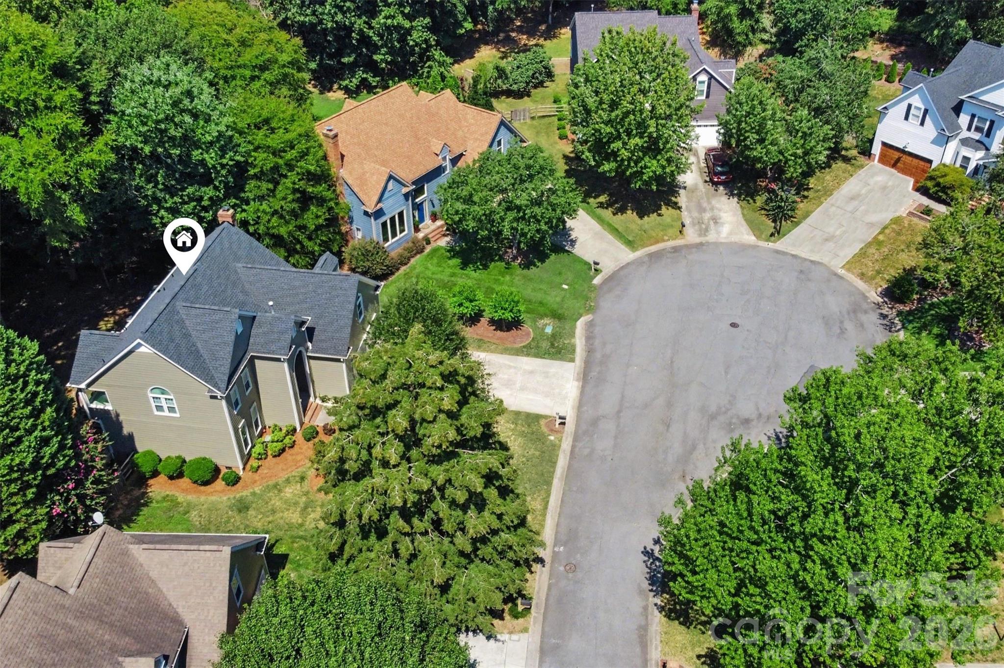 6443 High Creek Court — Charlotte