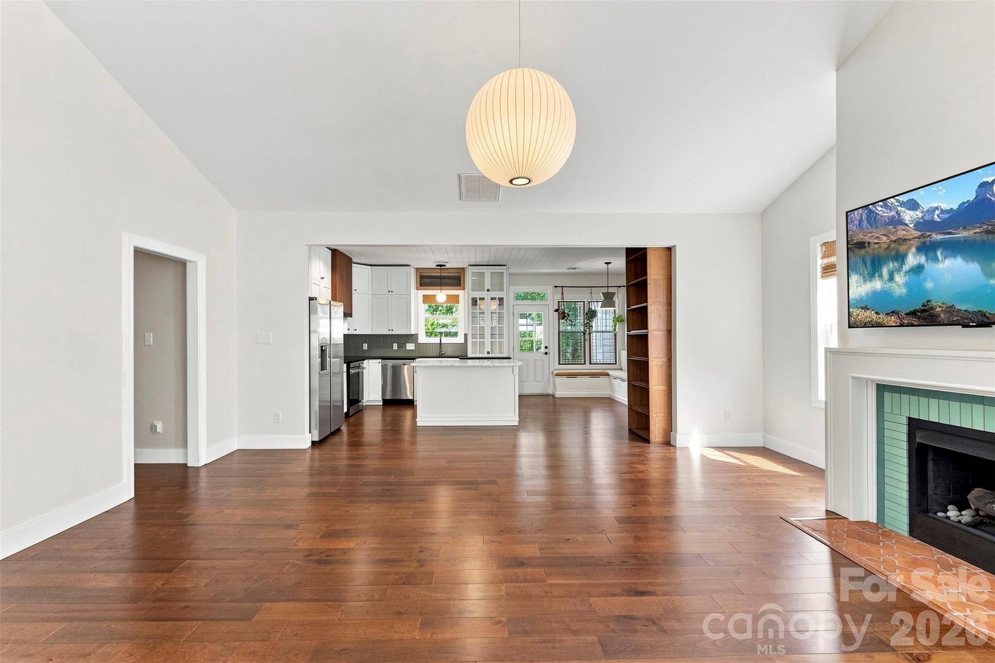 14100 Garden District Row — Huntersville