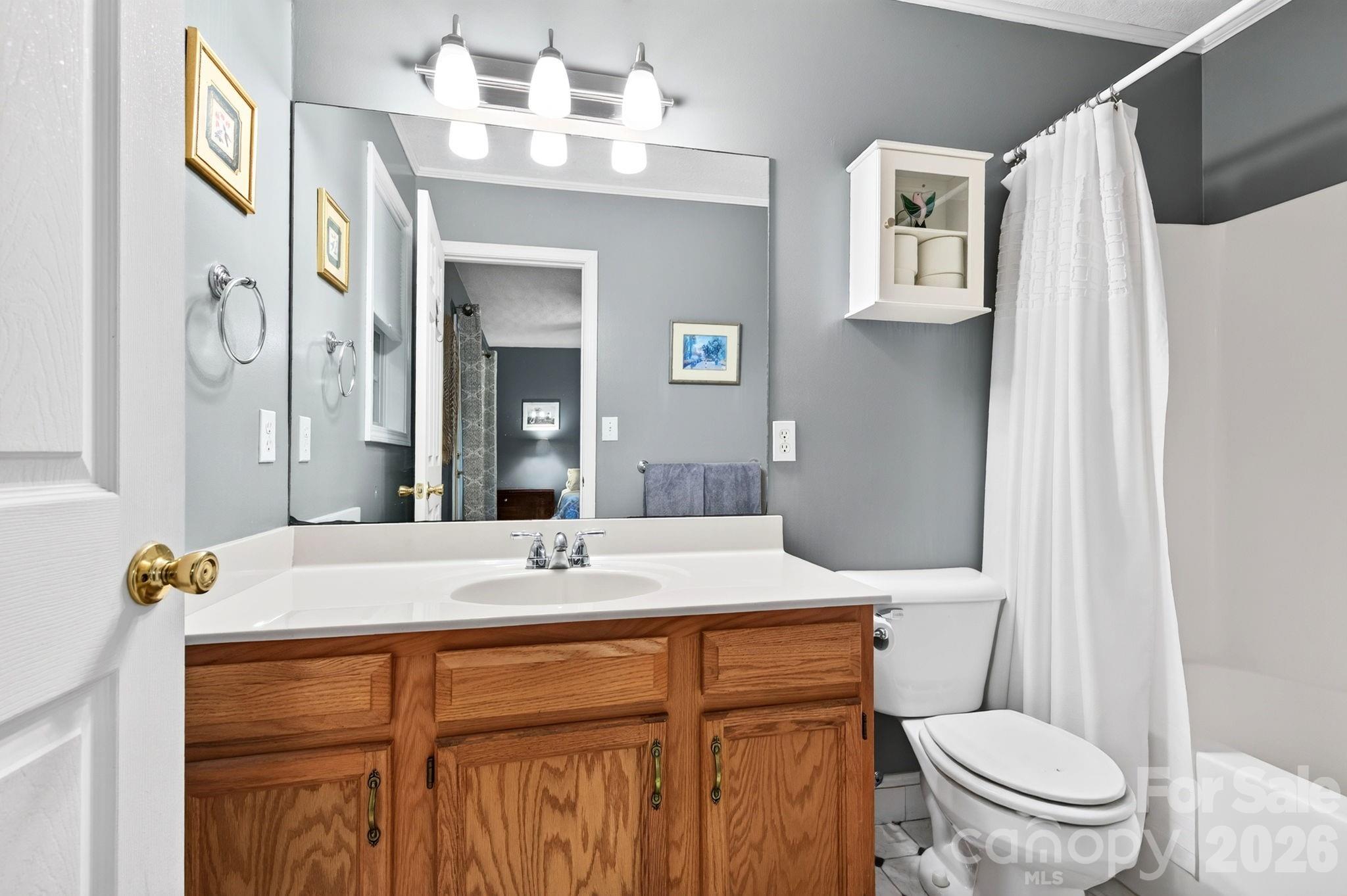 336 Hidden Creek Lane — Burnsville