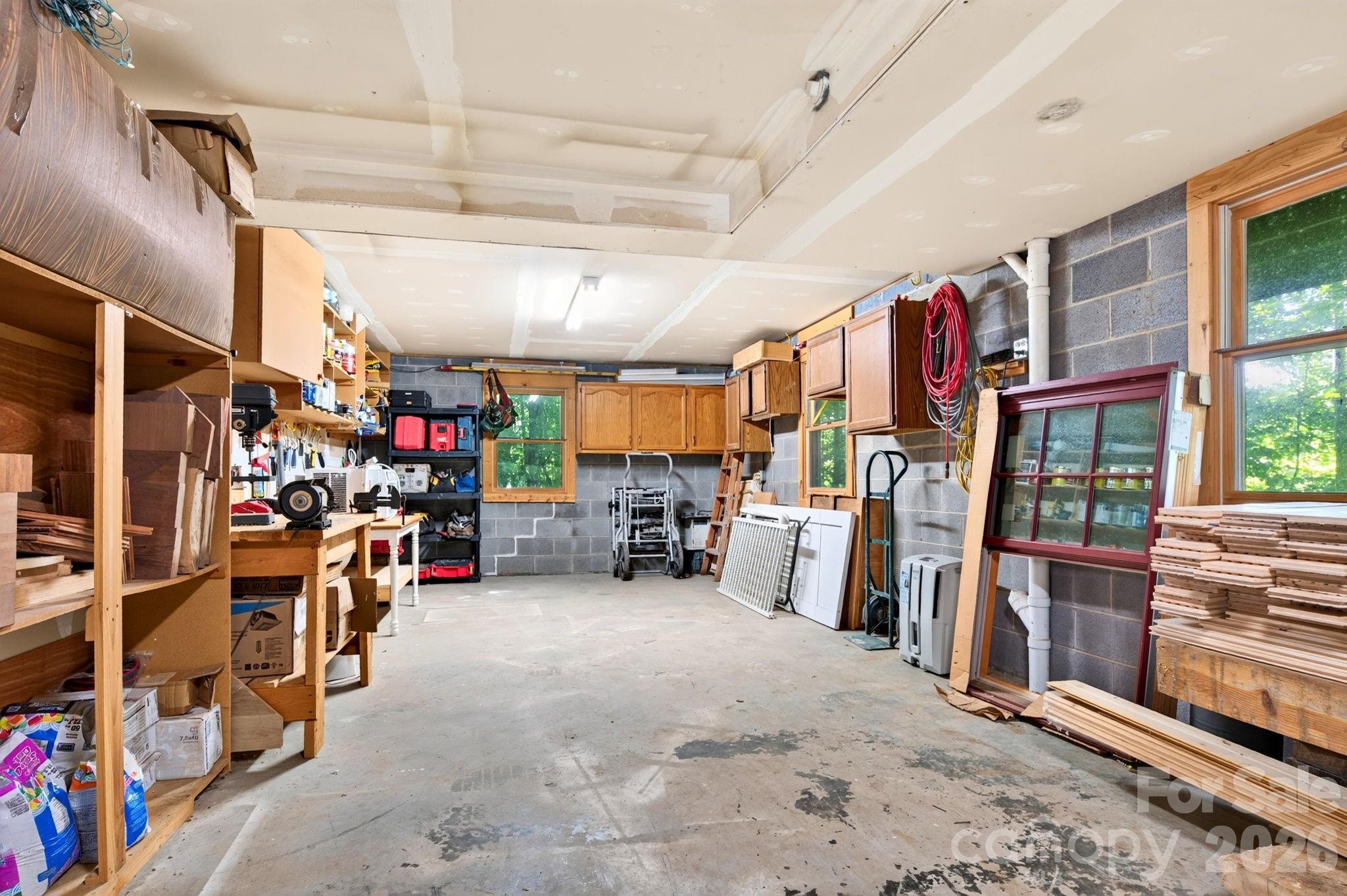 336 Hidden Creek Lane — Burnsville