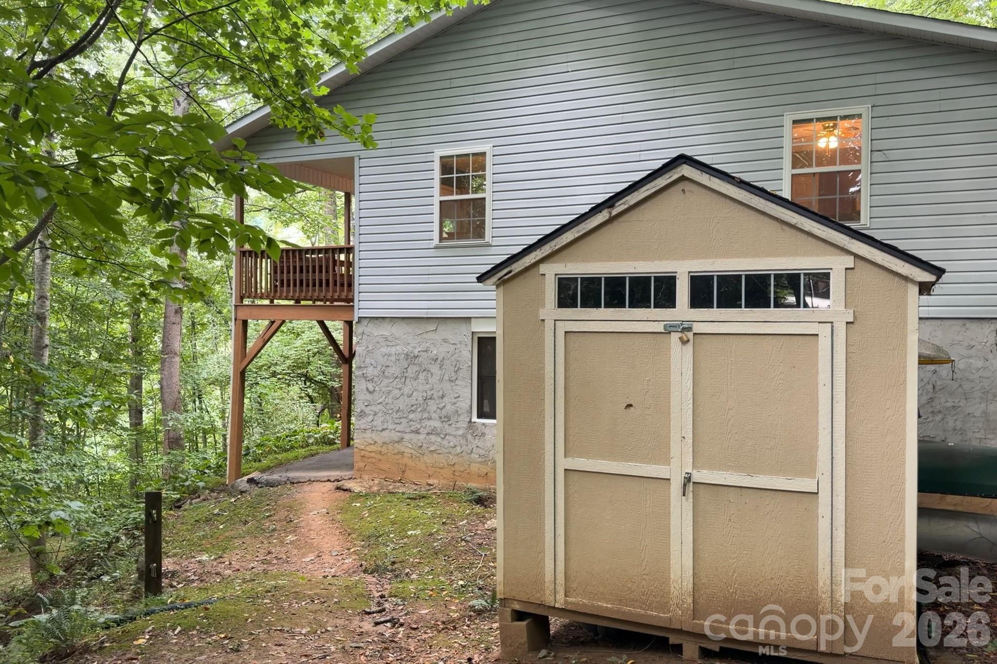 336 Hidden Creek Lane — Burnsville