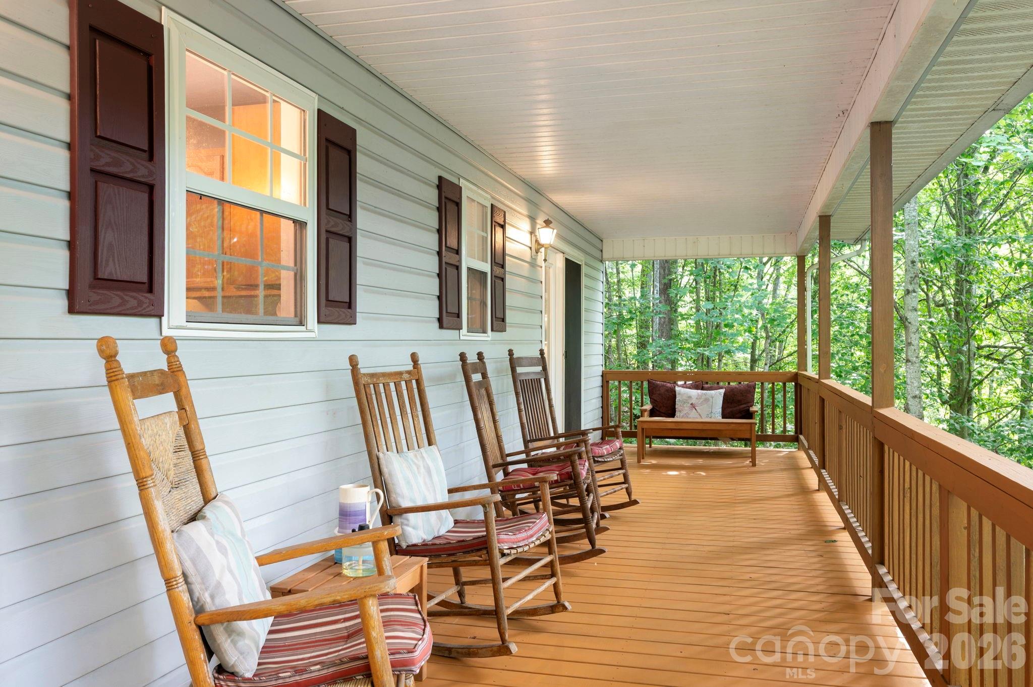 336 Hidden Creek Lane — Burnsville
