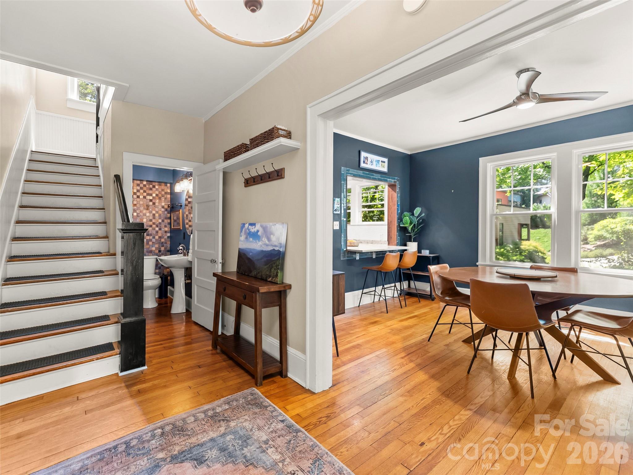 1 Kenilworth Road — Asheville