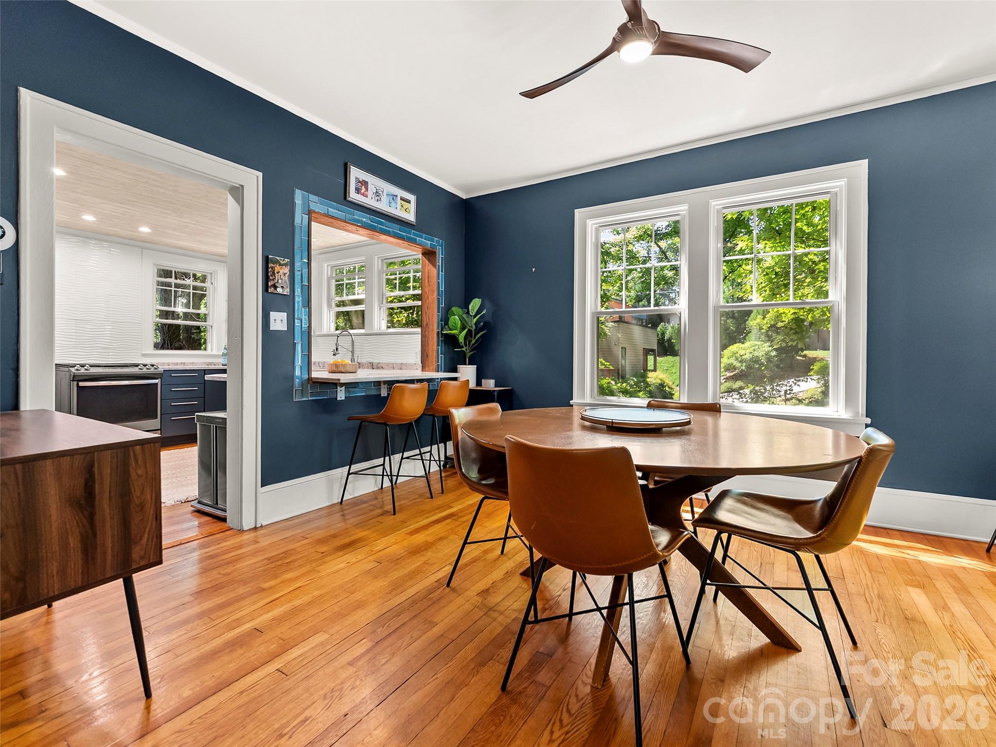 1 Kenilworth Road — Asheville