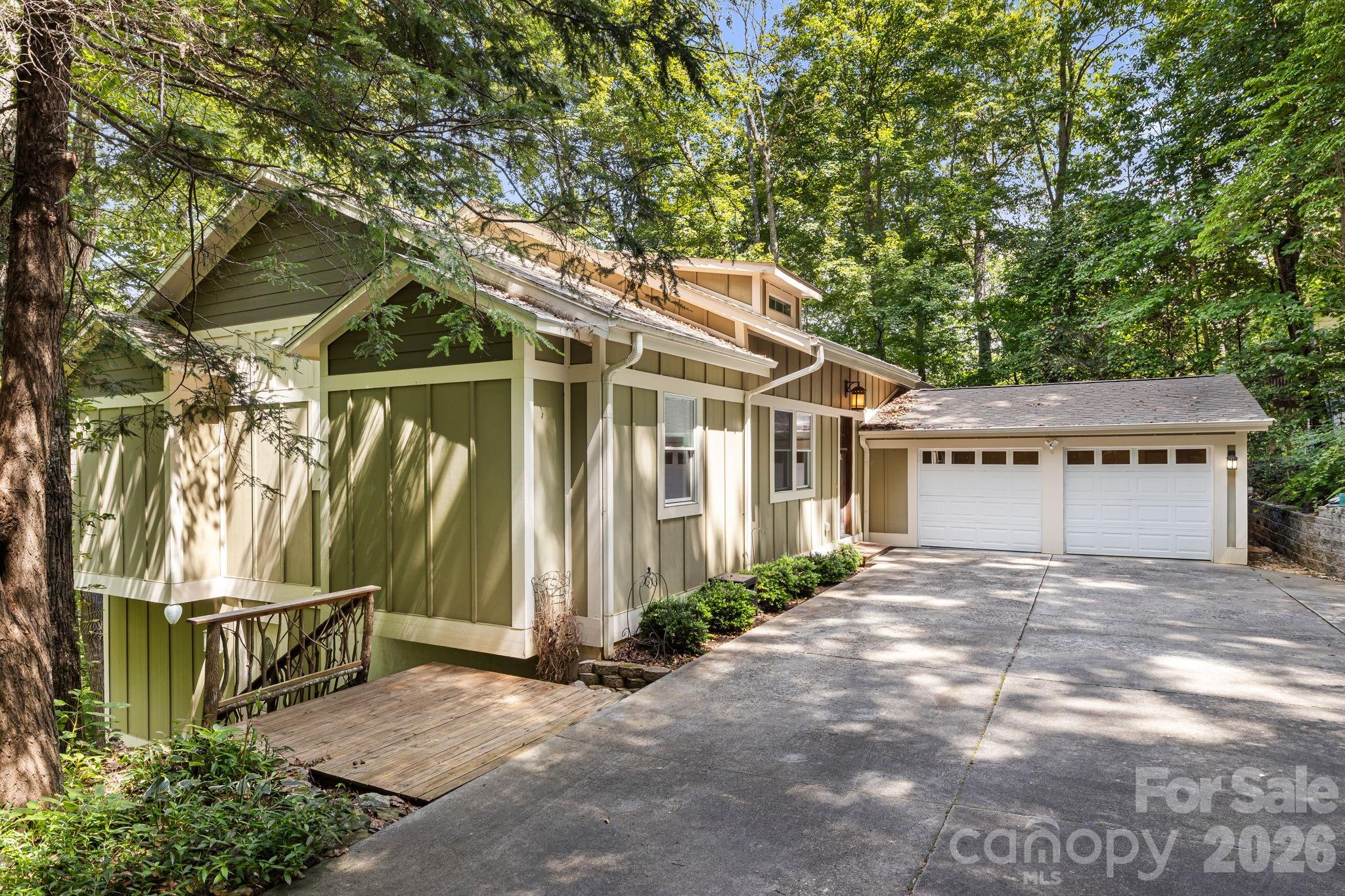 22 Wild Violet Lane — Arden
