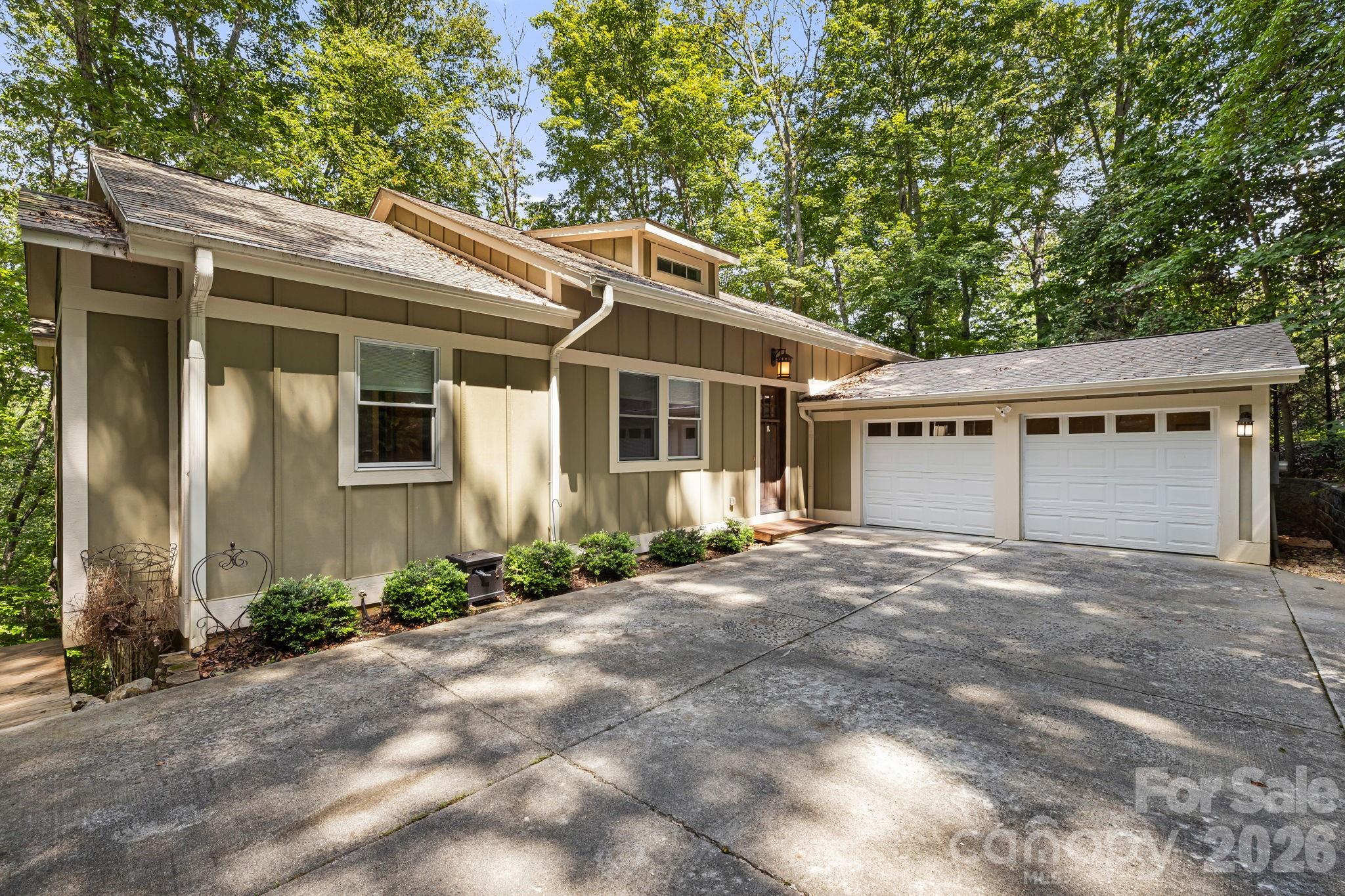 22 Wild Violet Lane — Arden