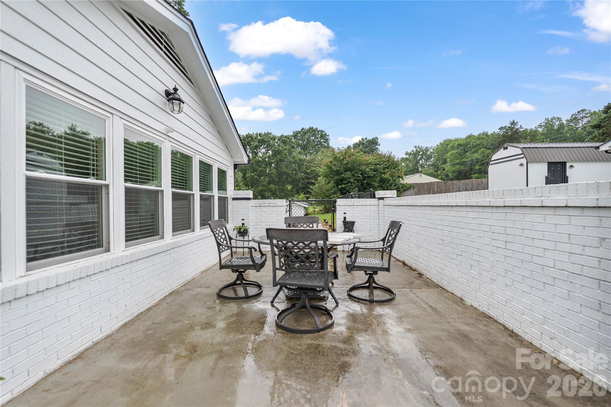 2524 Griffith Road — Monroe