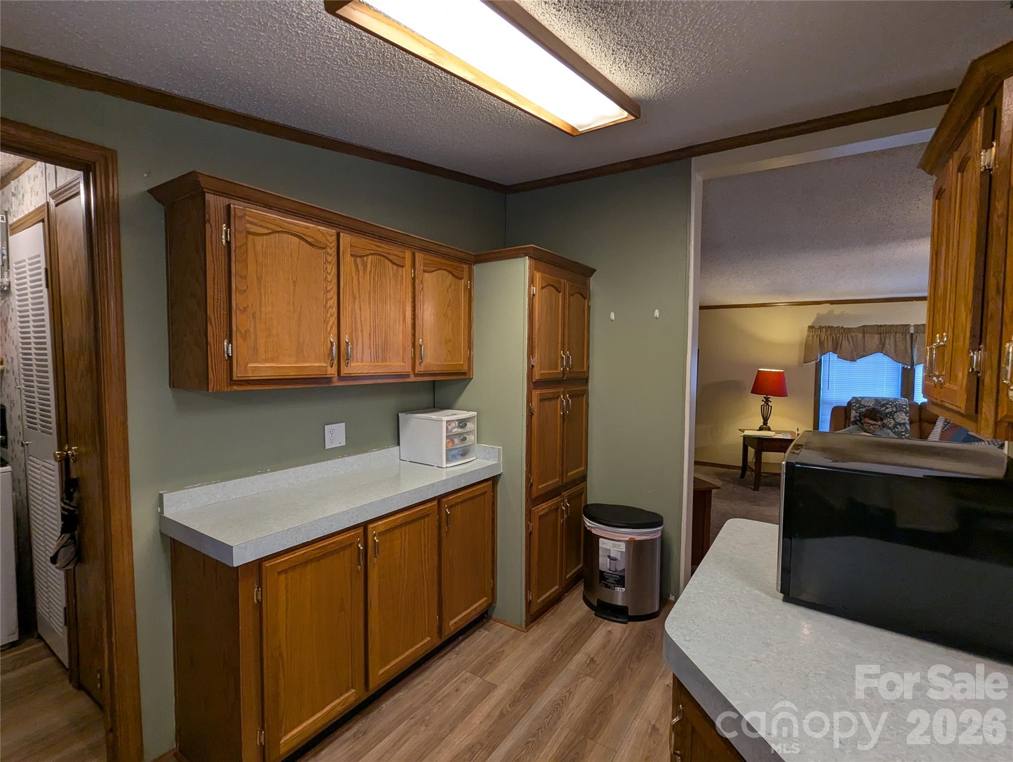 6846 Potter Road — Matthews