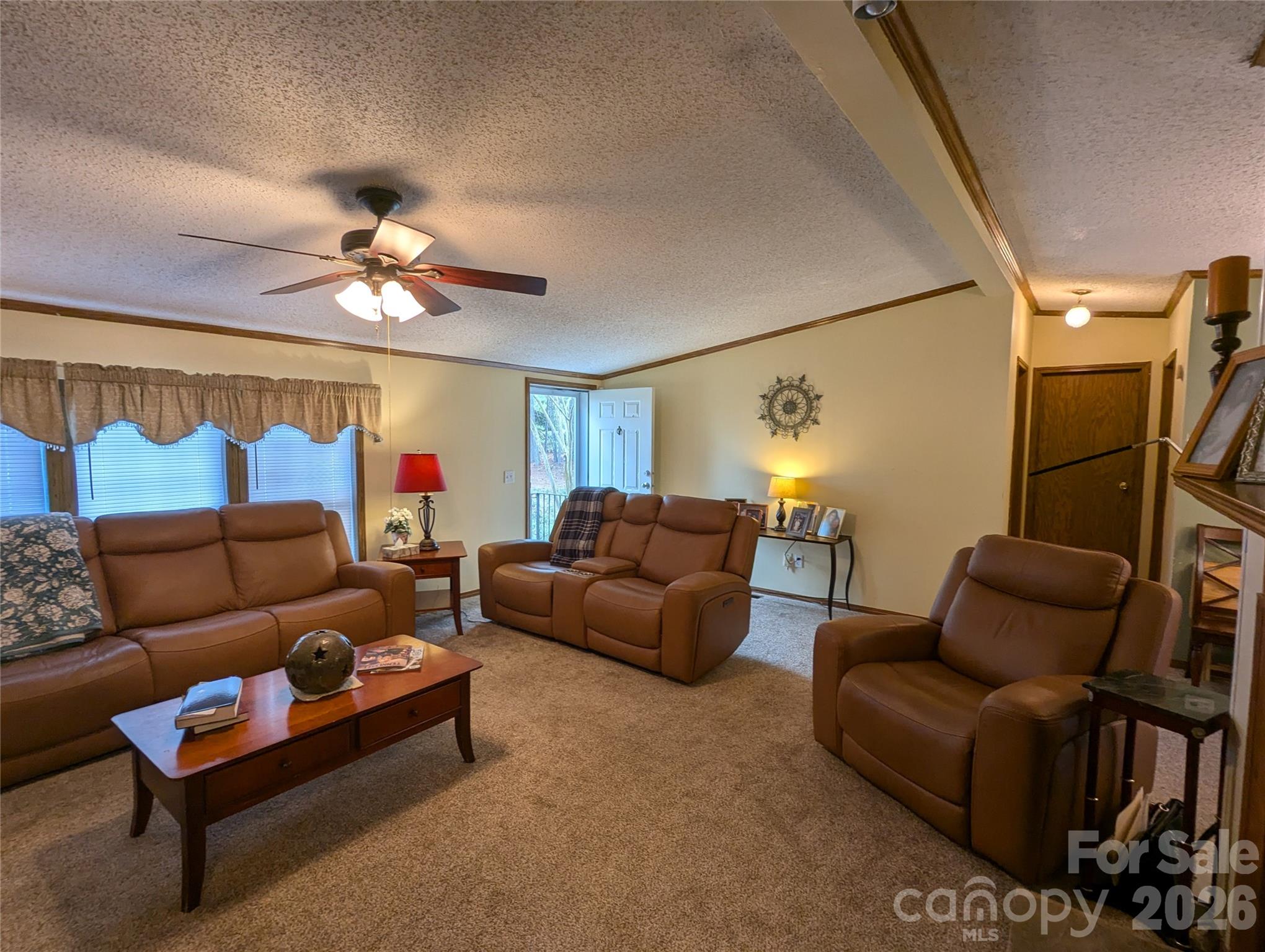 6846 Potter Road — Matthews