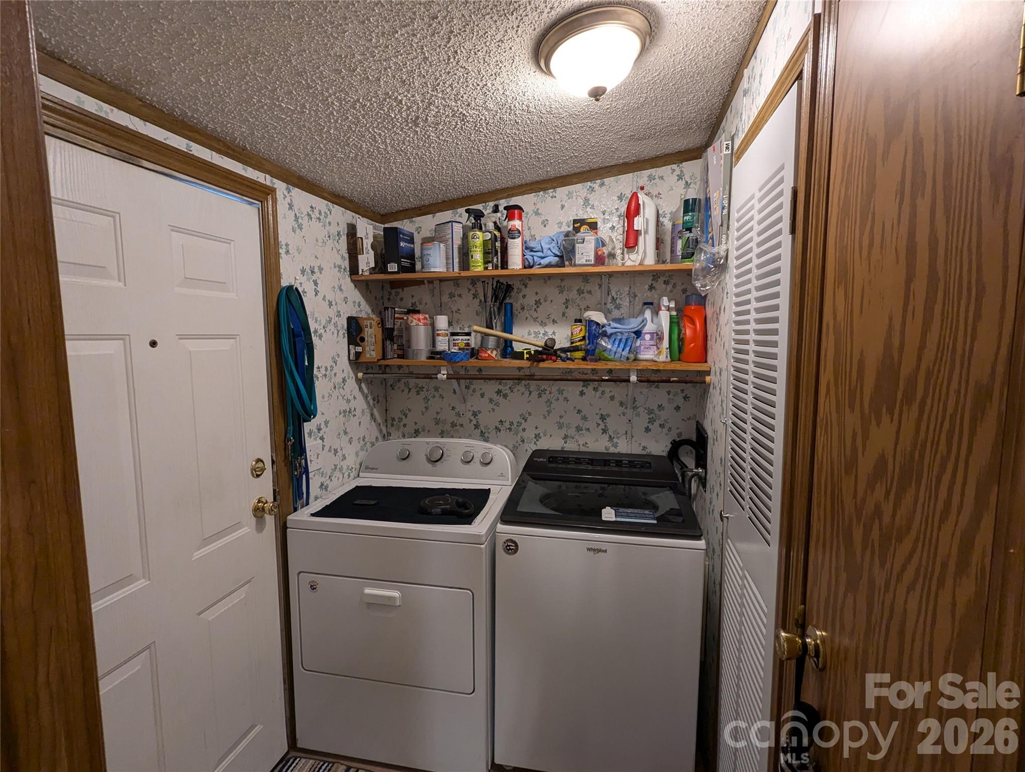 6846 Potter Road — Matthews