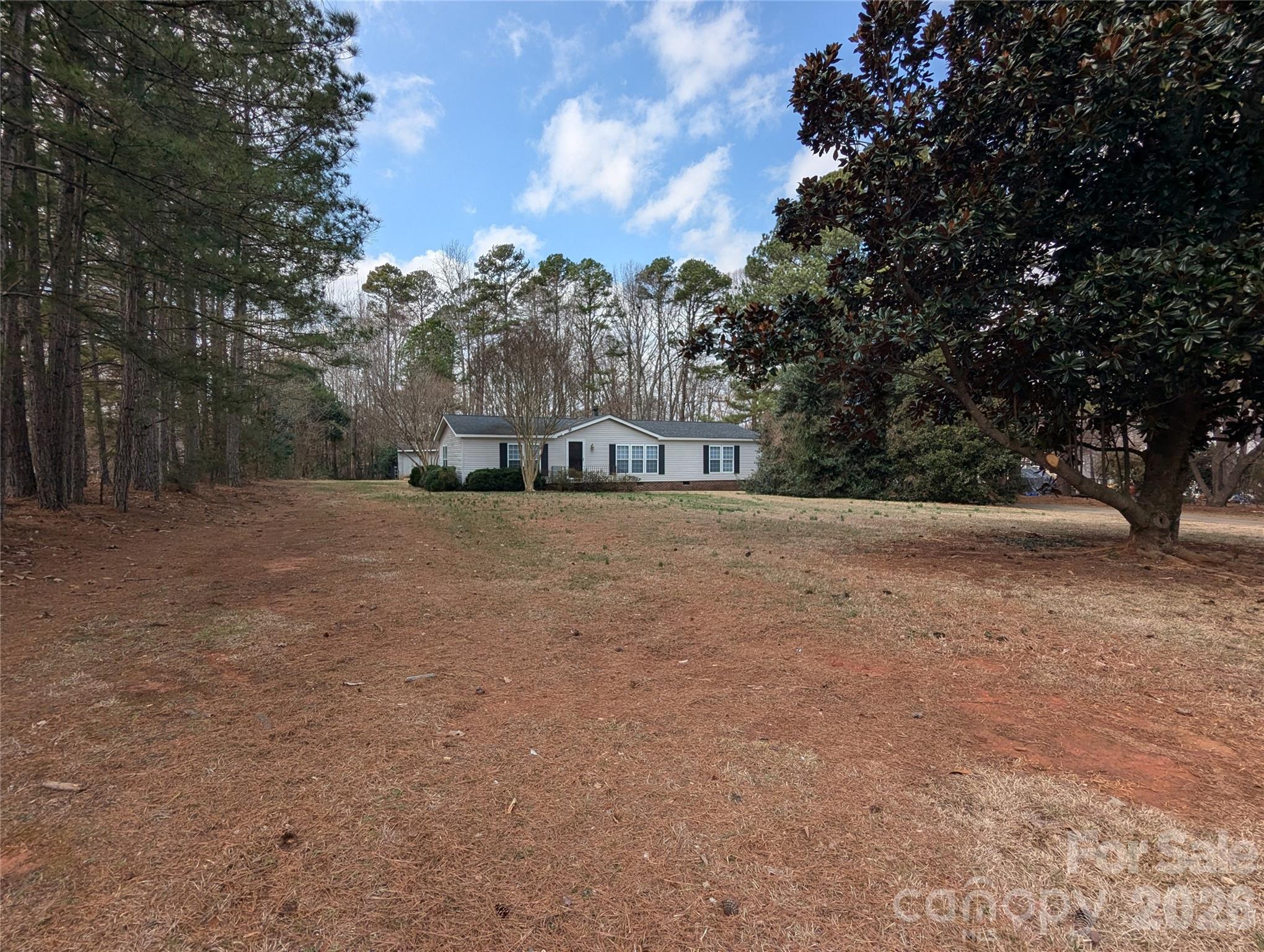 6846 Potter Road — Matthews