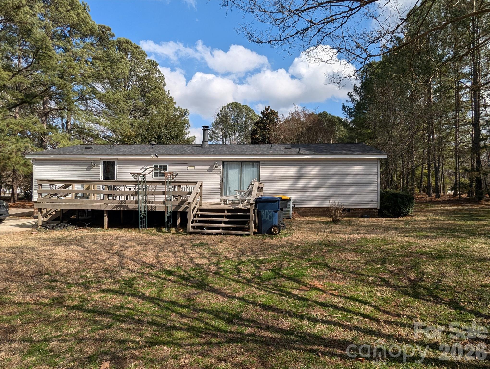 6846 Potter Road — Matthews