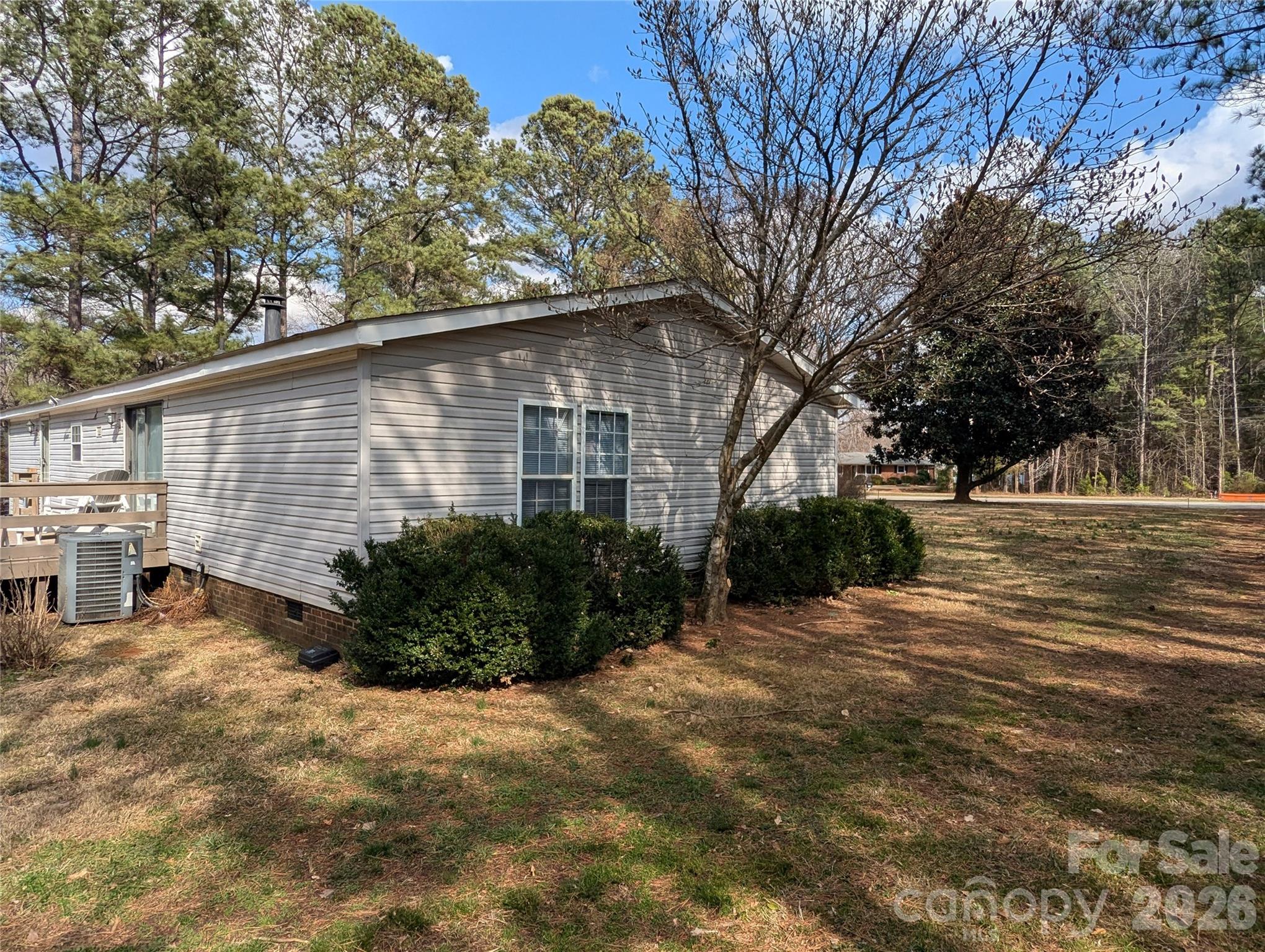6846 Potter Road — Matthews