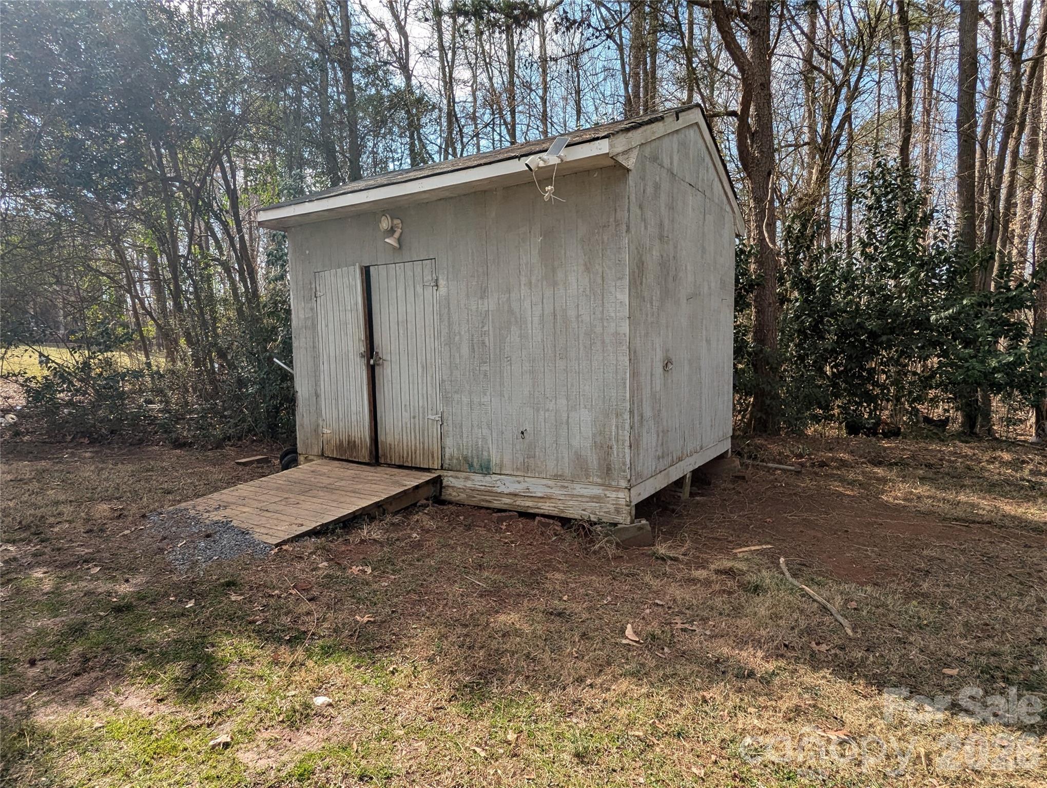 6846 Potter Road — Matthews