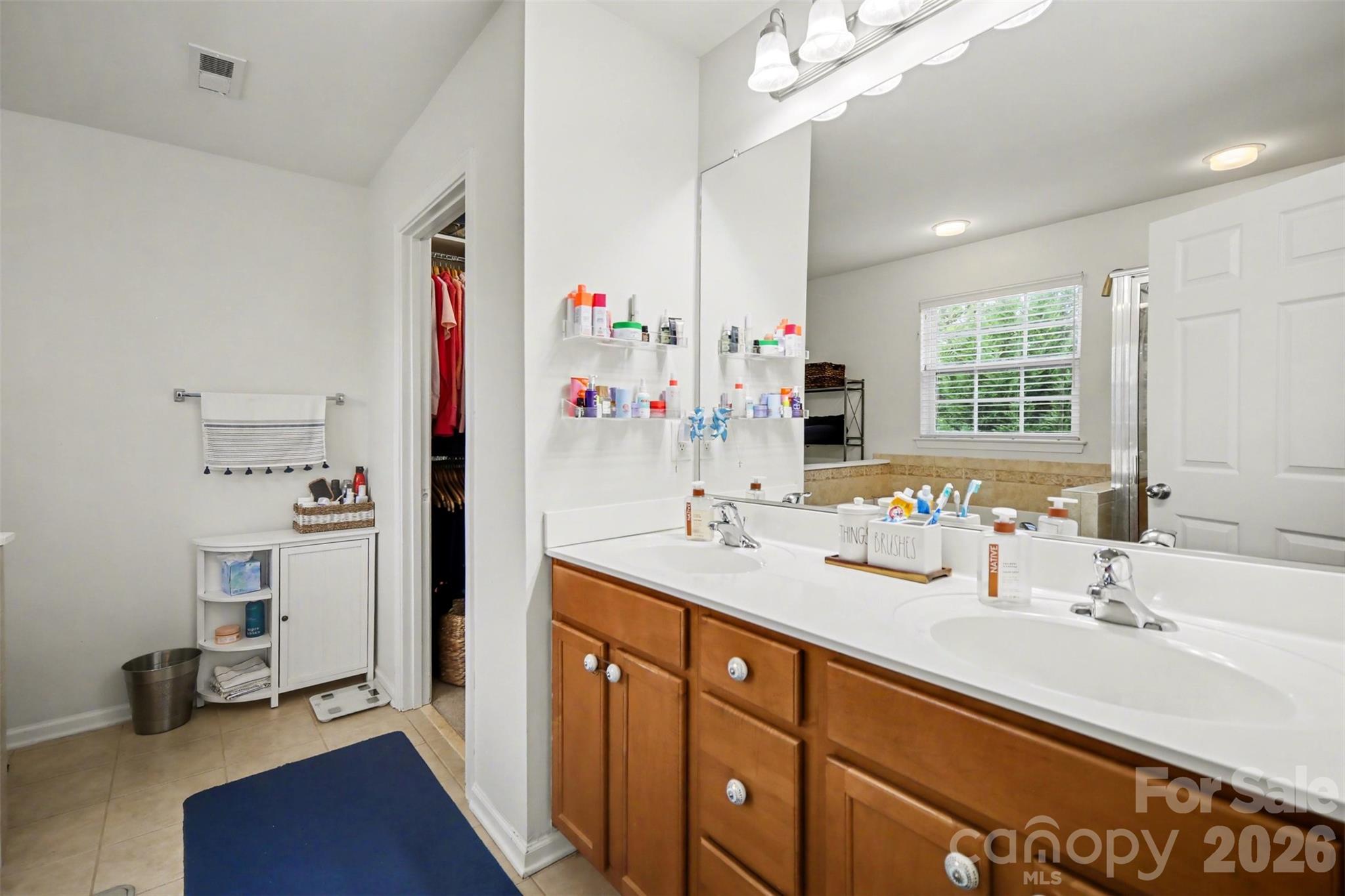 5705 Mossdale Lane — Charlotte