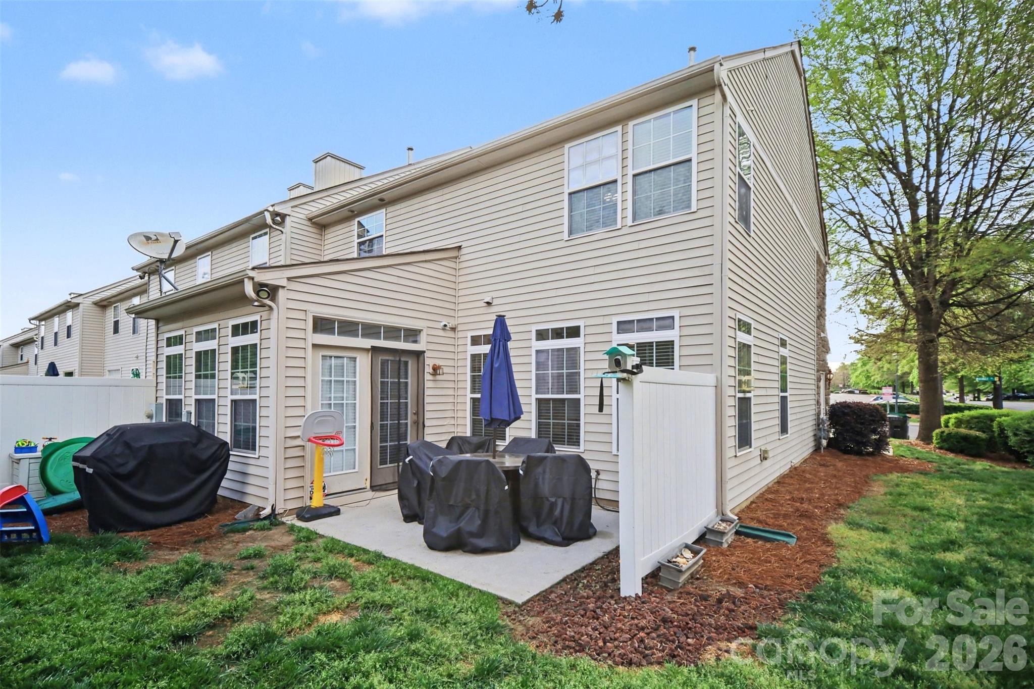 5705 Mossdale Lane — Charlotte