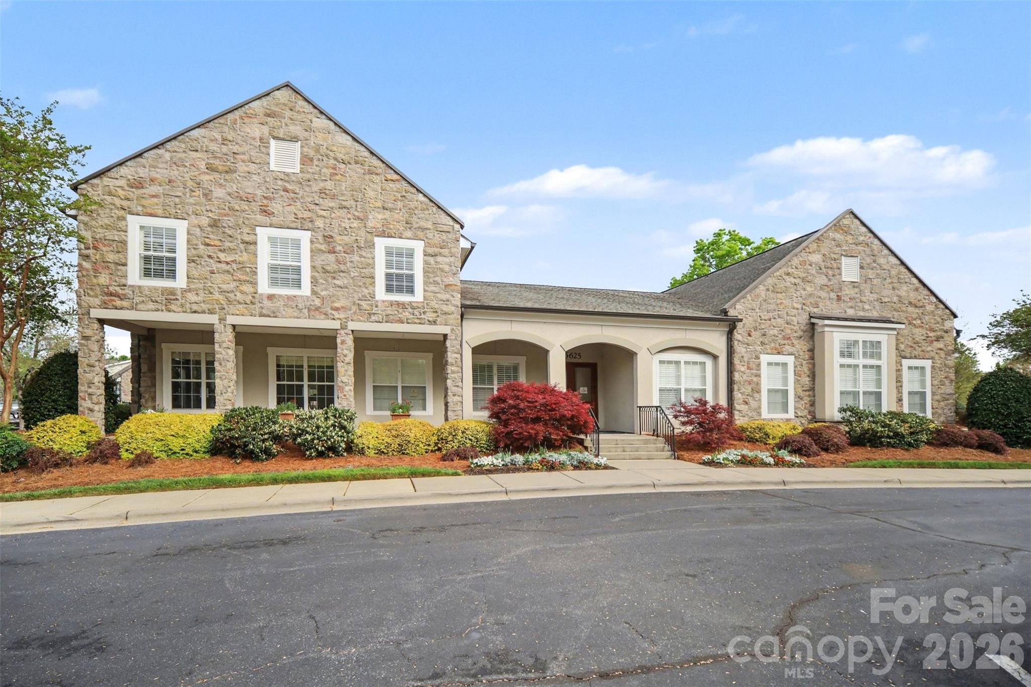 5705 Mossdale Lane — Charlotte