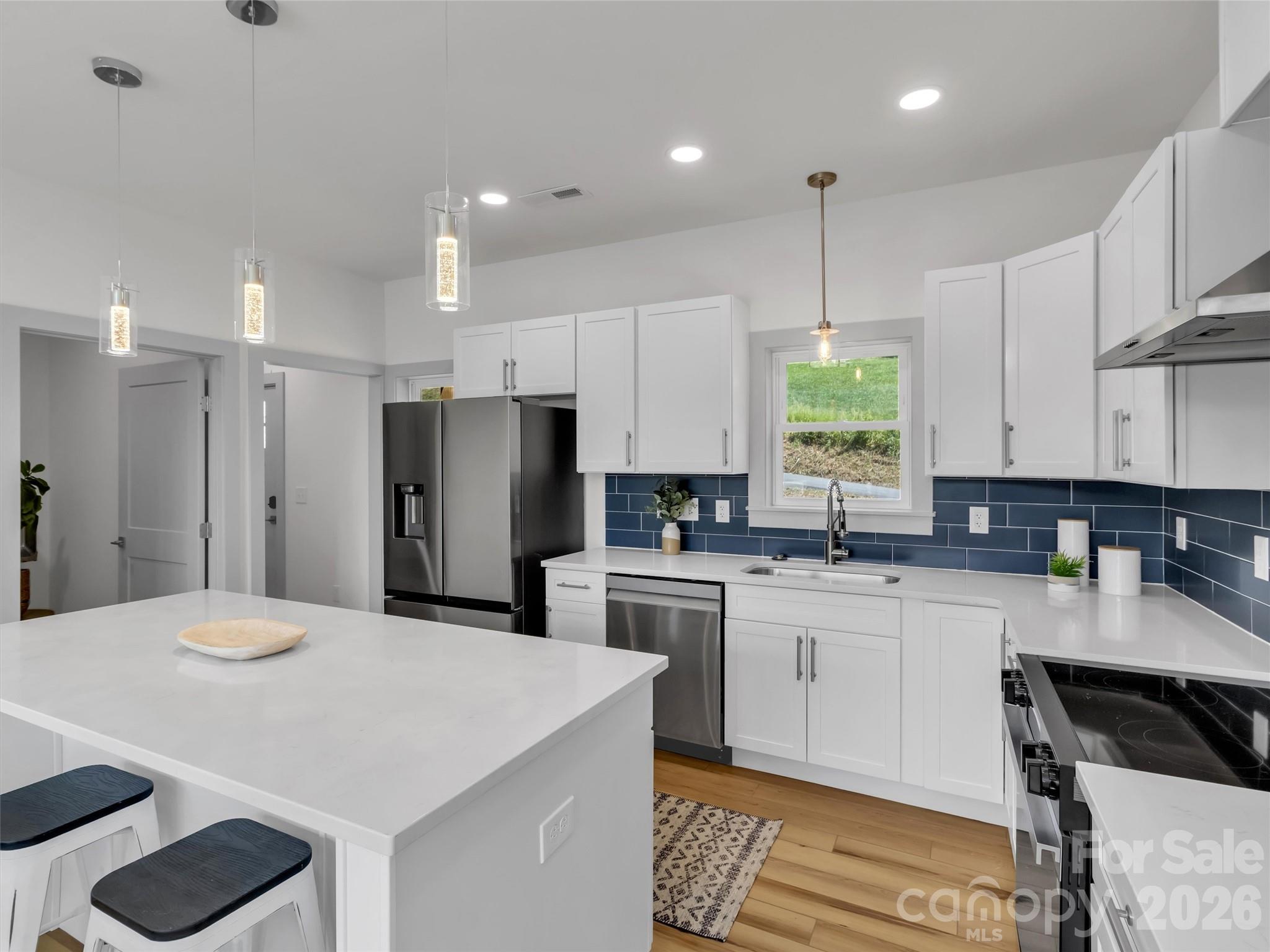 185 Kadire Drive — Waynesville