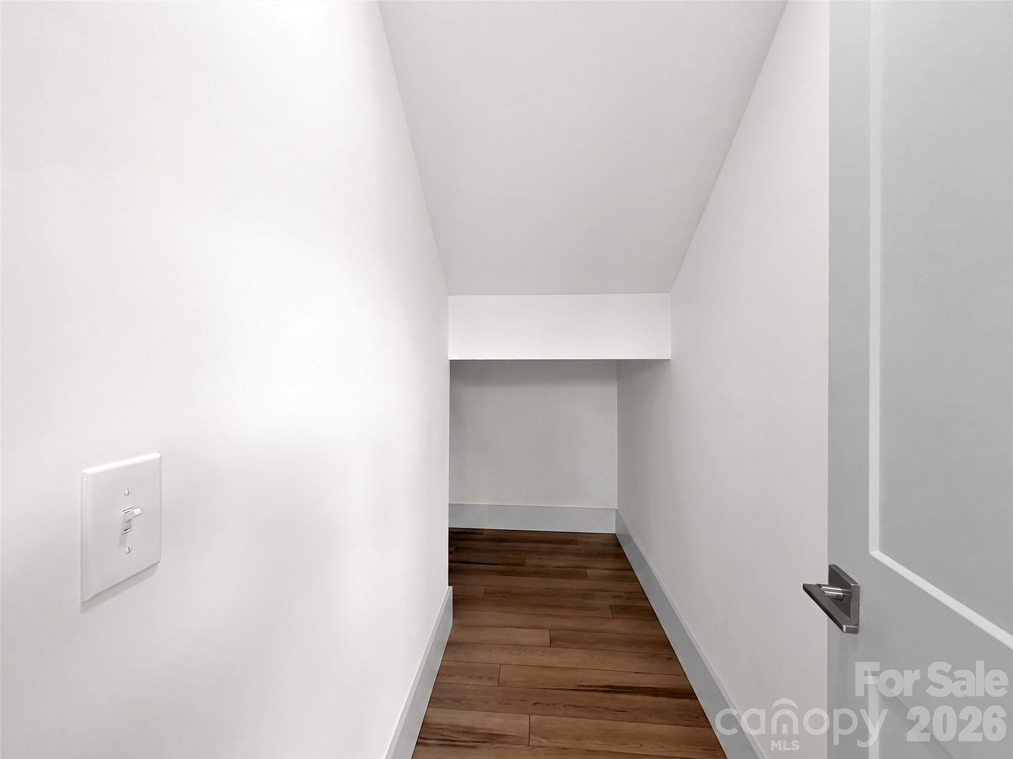 185 Kadire Drive — Waynesville
