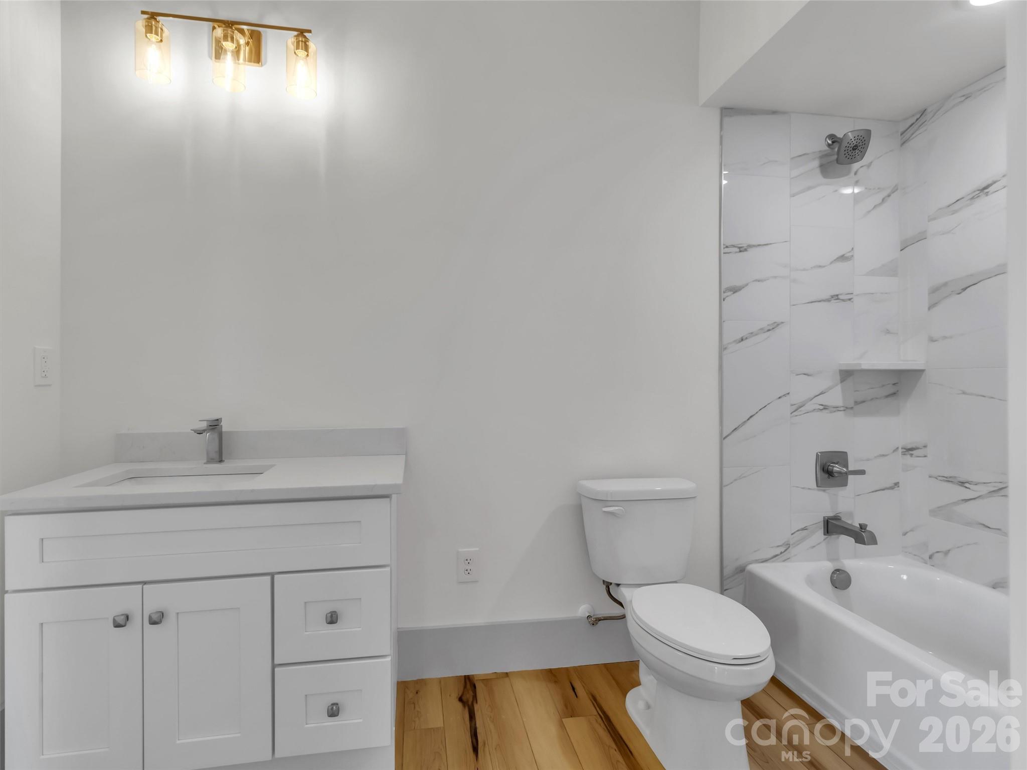 185 Kadire Drive — Waynesville