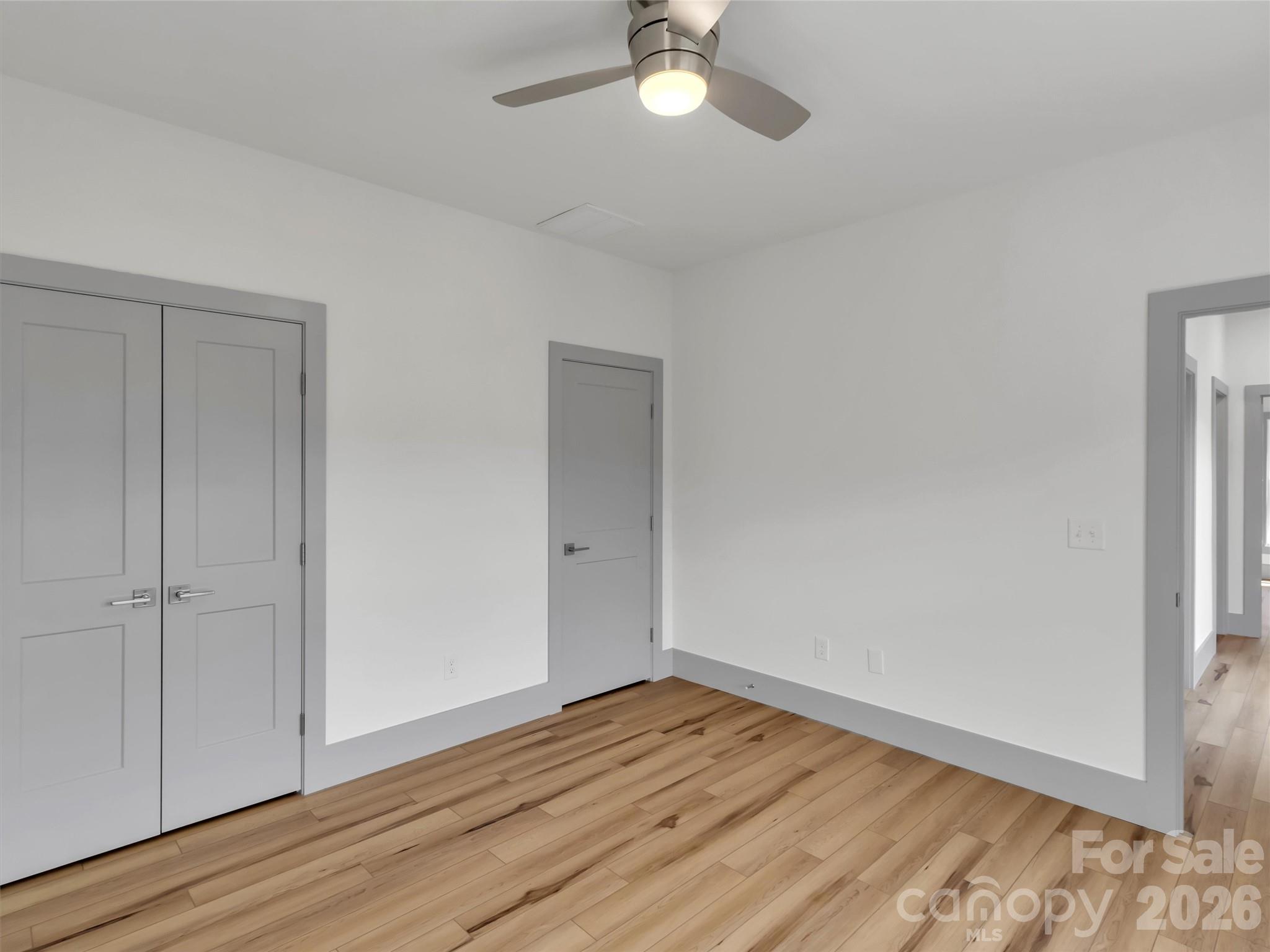 185 Kadire Drive — Waynesville