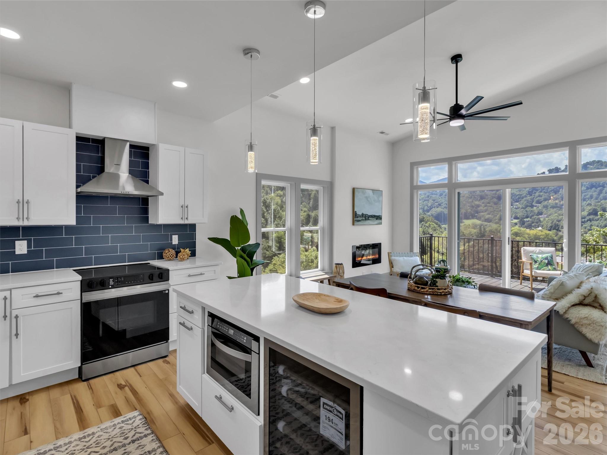 185 Kadire Drive — Waynesville