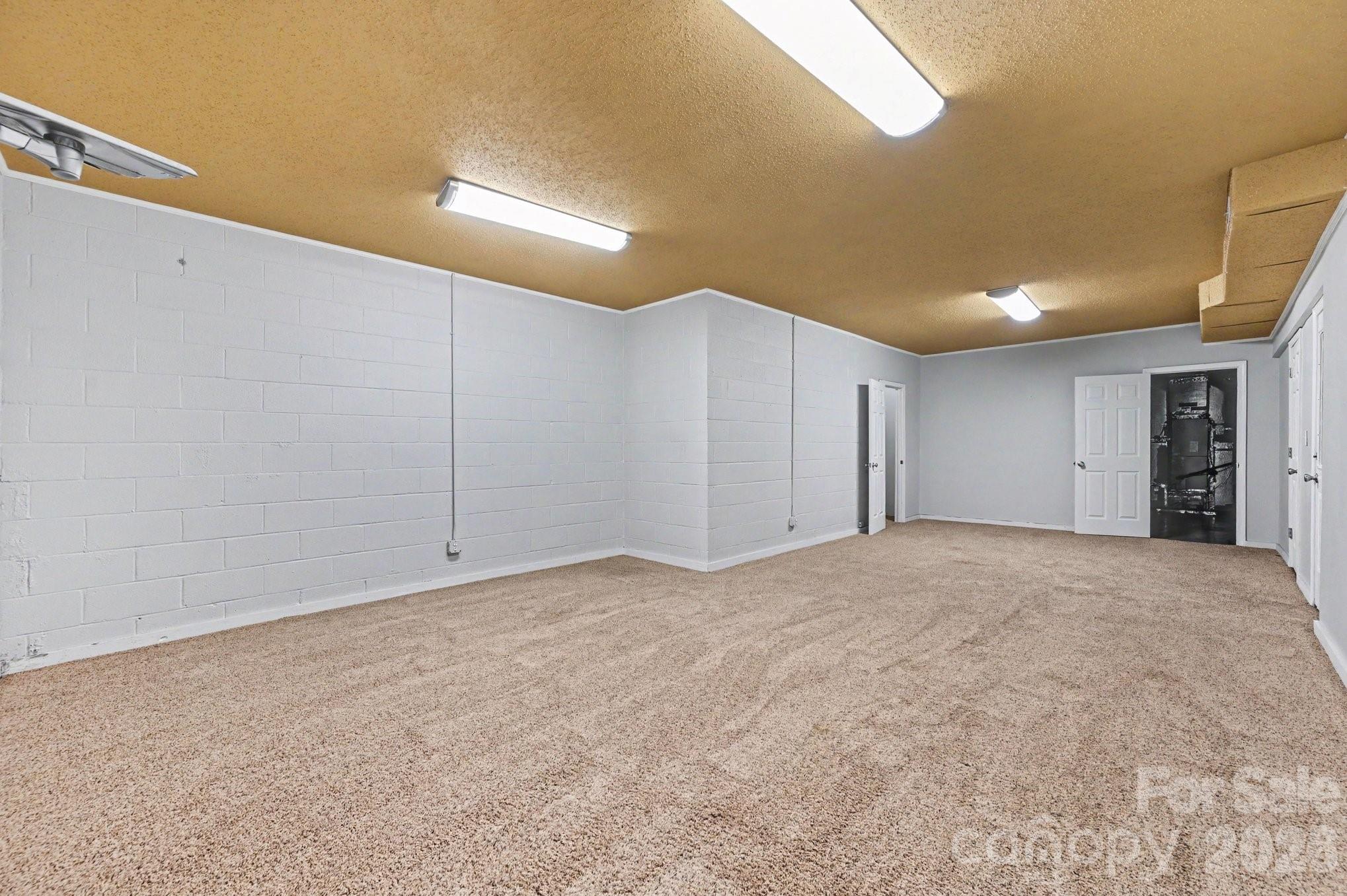 1703 Running Deer Drive NW — Conover