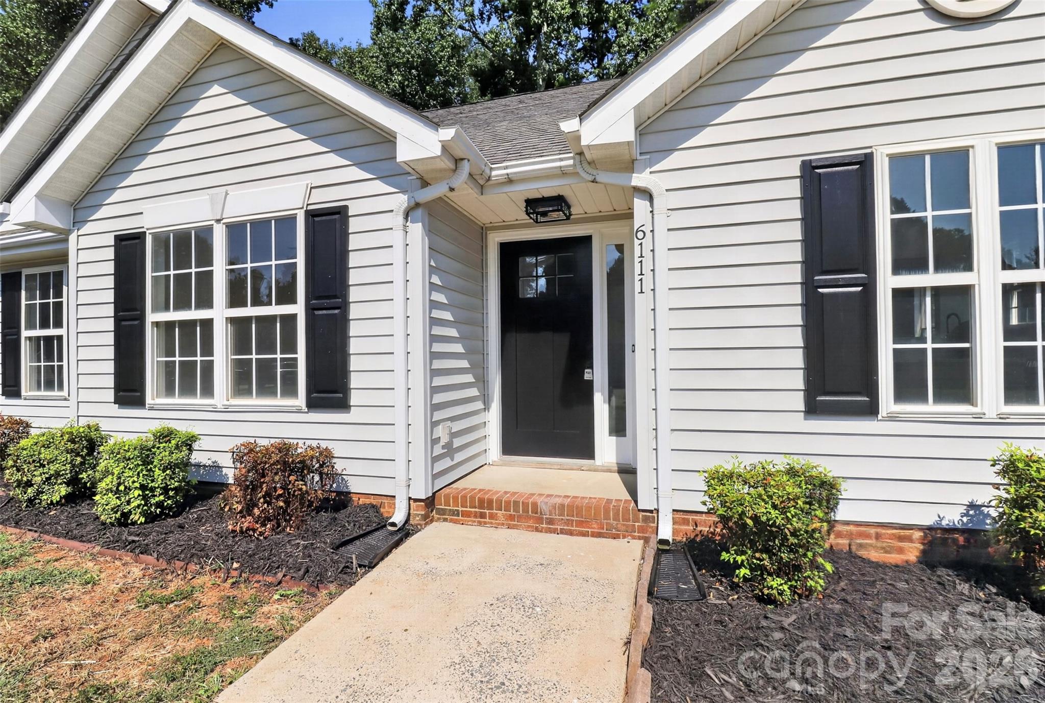 6111 Country Walk Drive — Charlotte