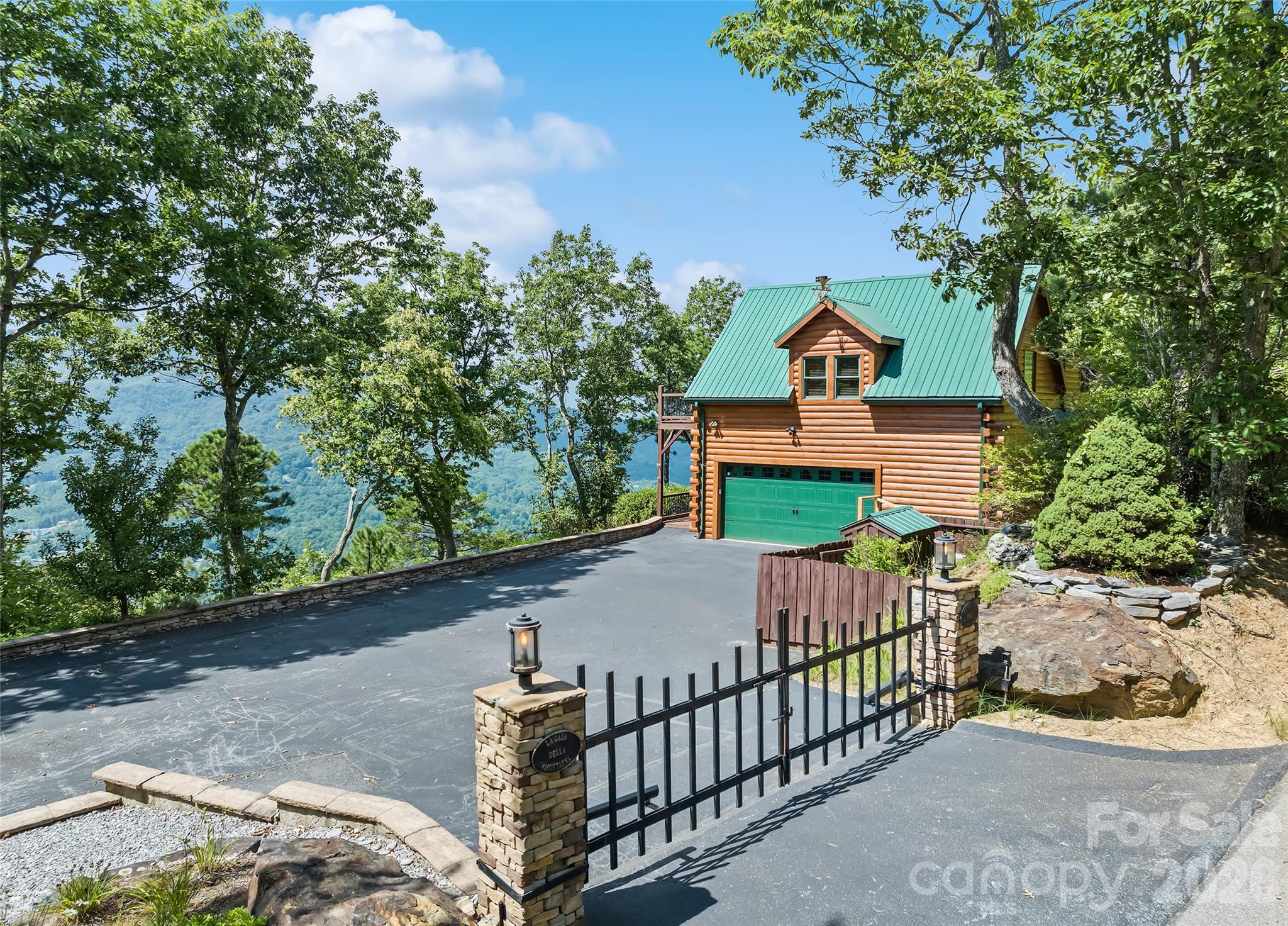 463 Walela Trail — Maggie Valley