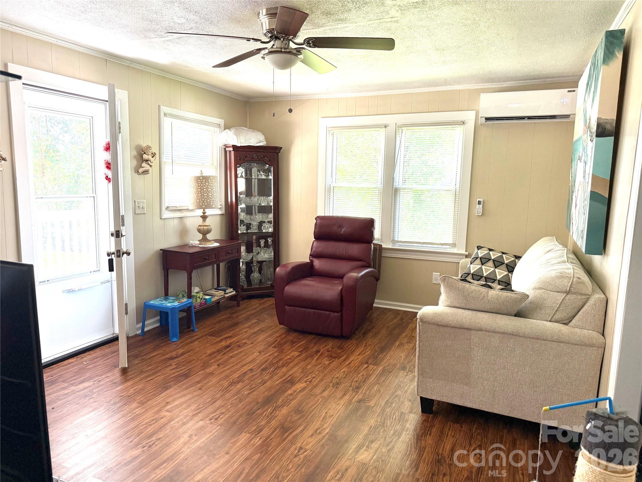 703 Stage Street NW — Lenoir