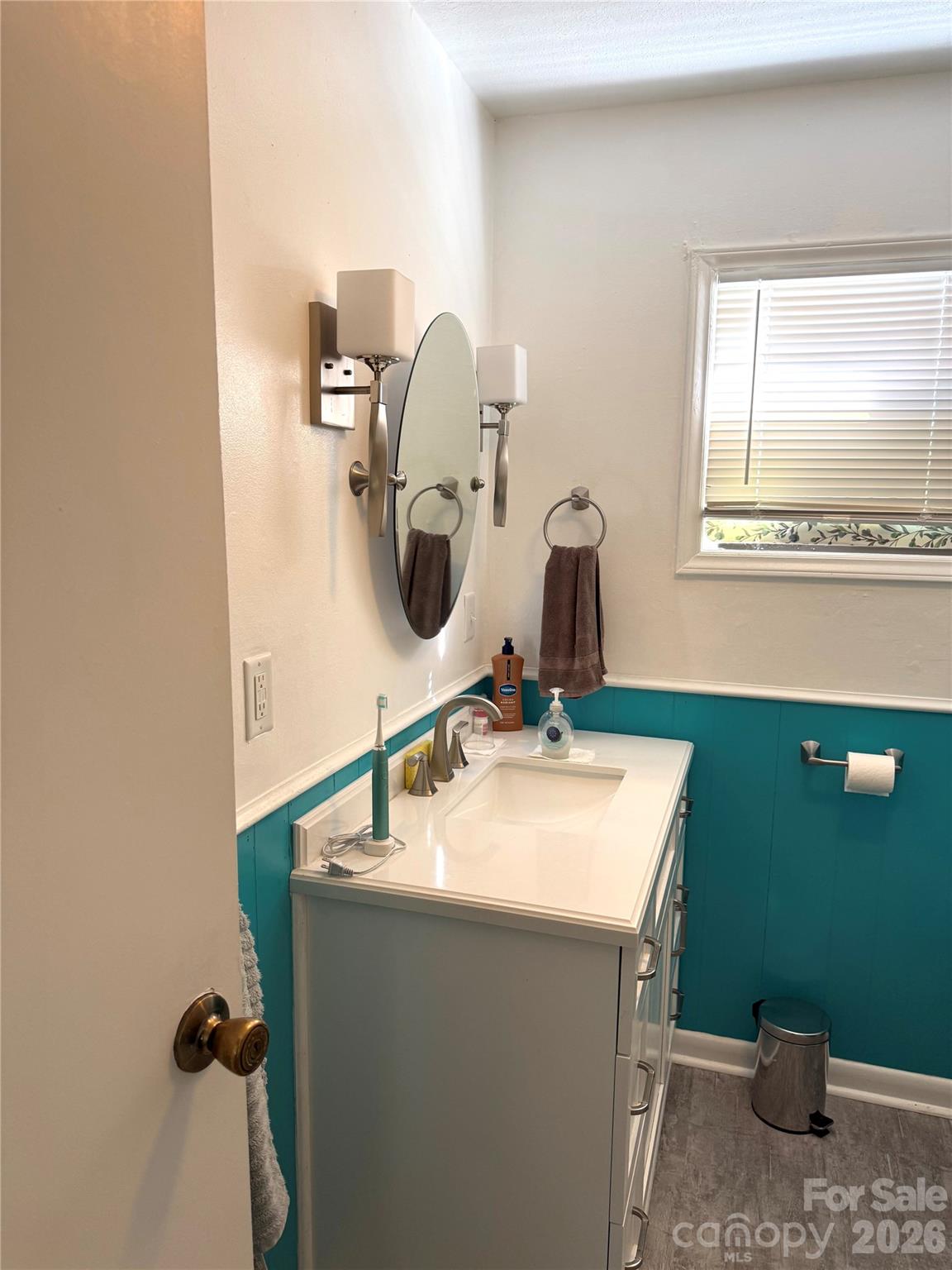 703 Stage Street NW — Lenoir