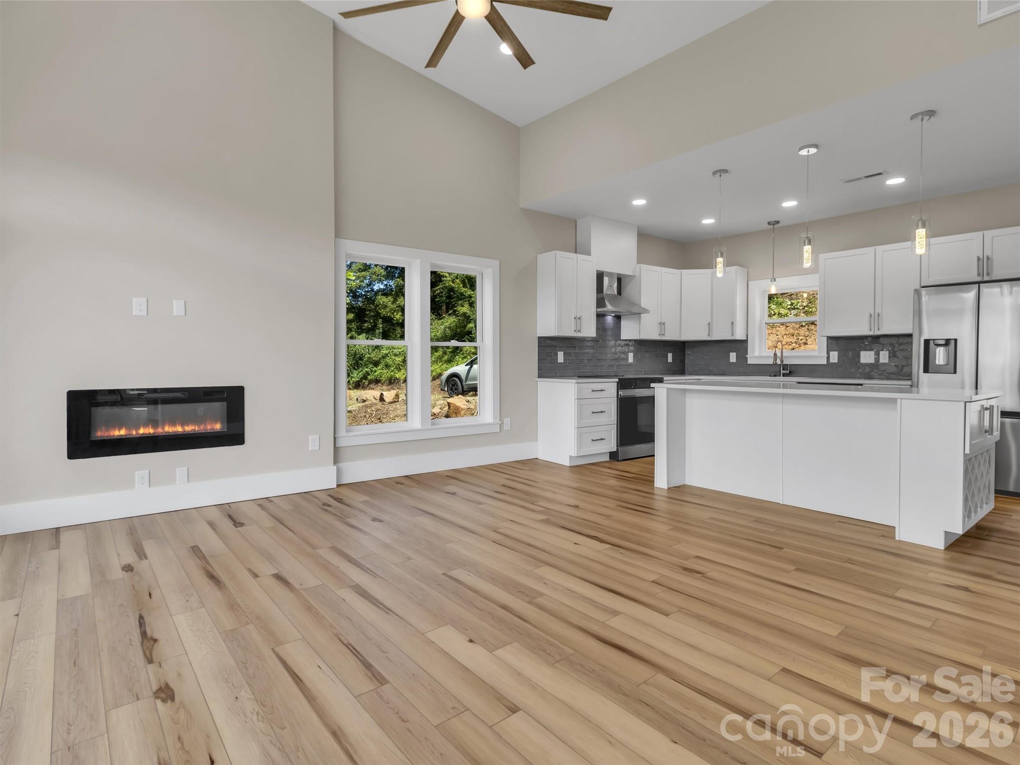 201 Kadire Drive — Waynesville