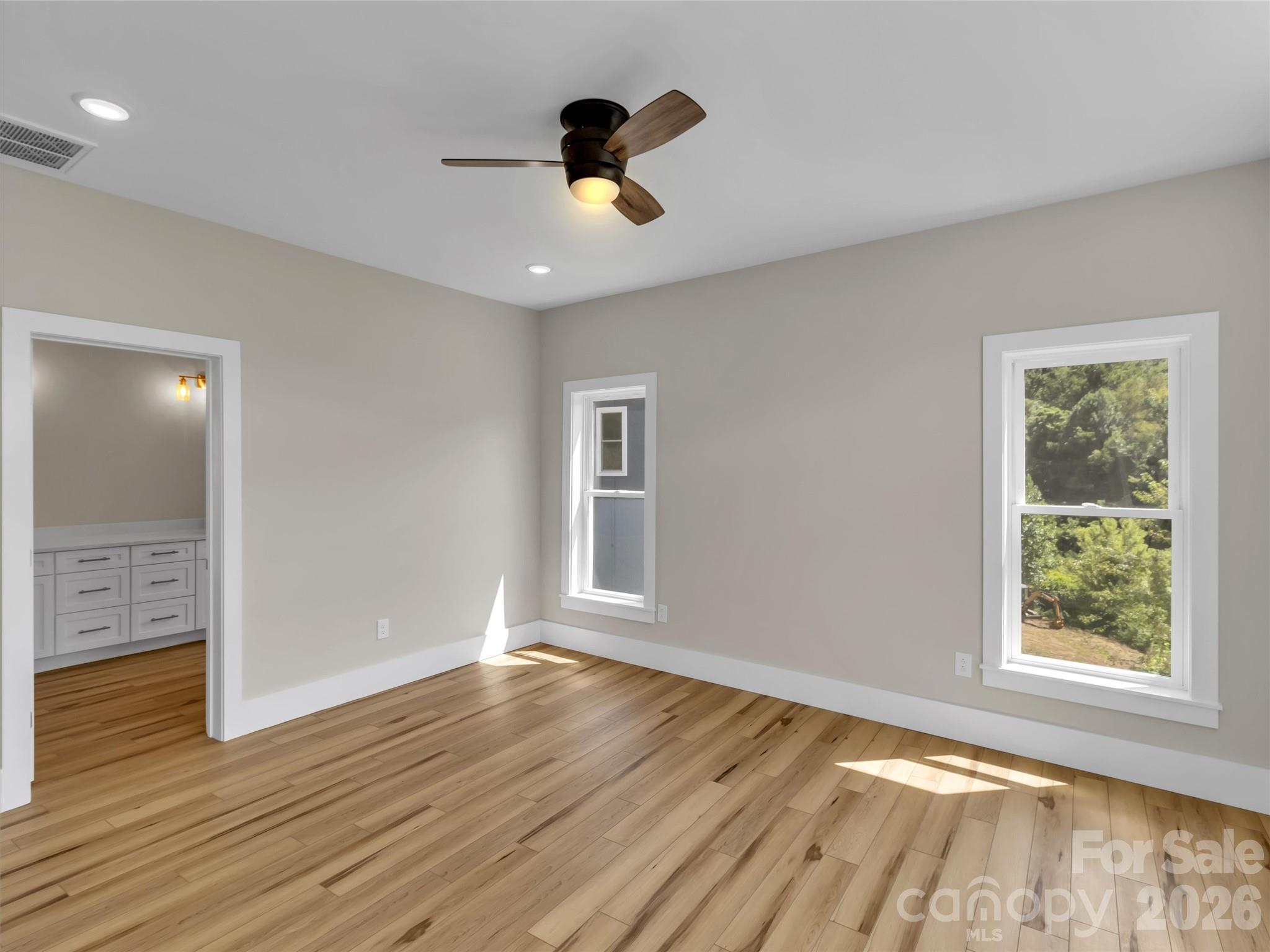 201 Kadire Drive — Waynesville