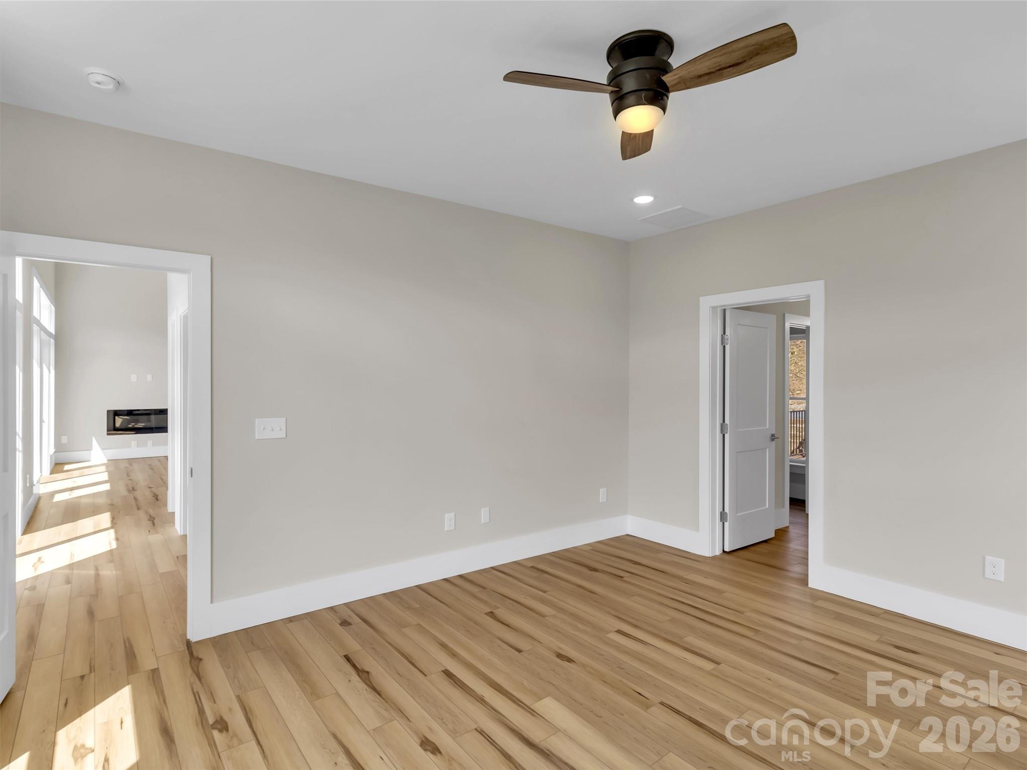 201 Kadire Drive — Waynesville