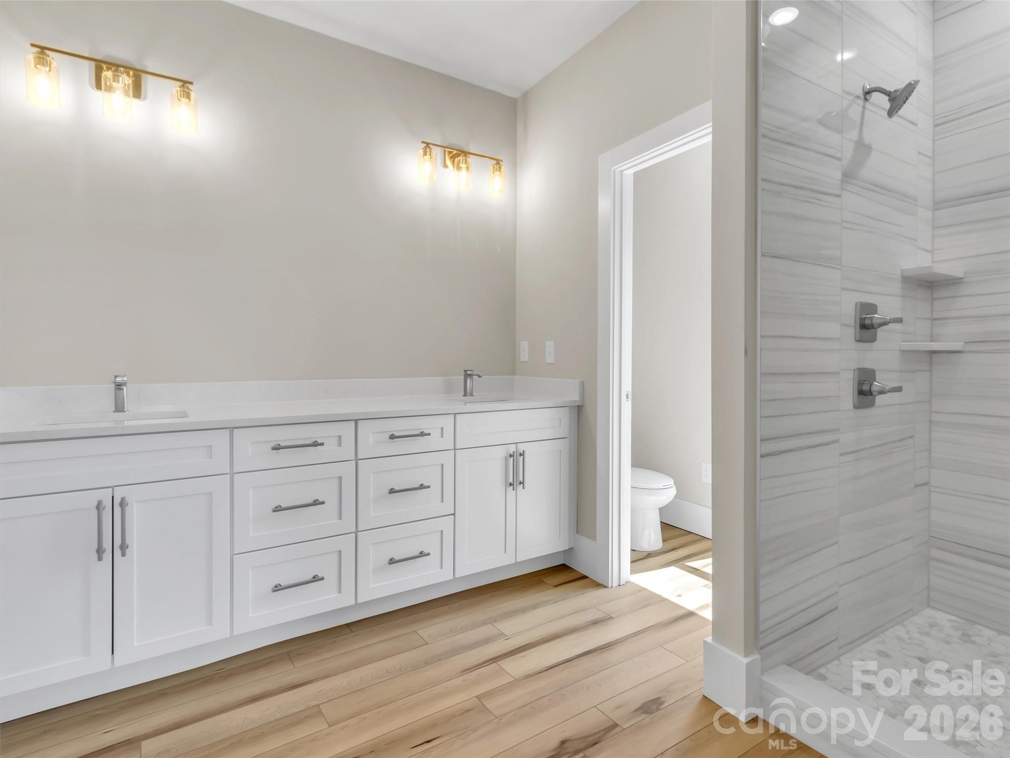 201 Kadire Drive — Waynesville