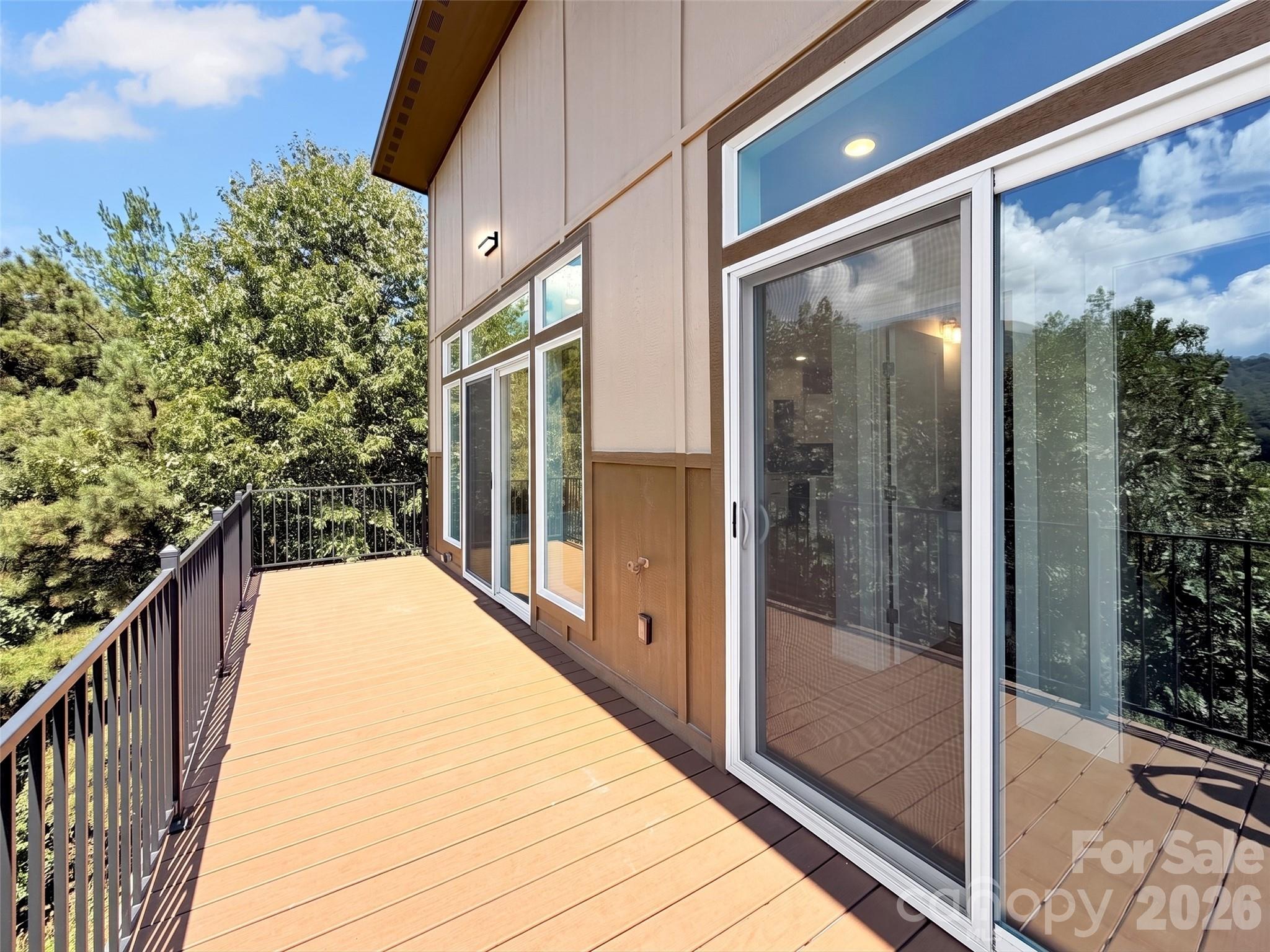201 Kadire Drive — Waynesville