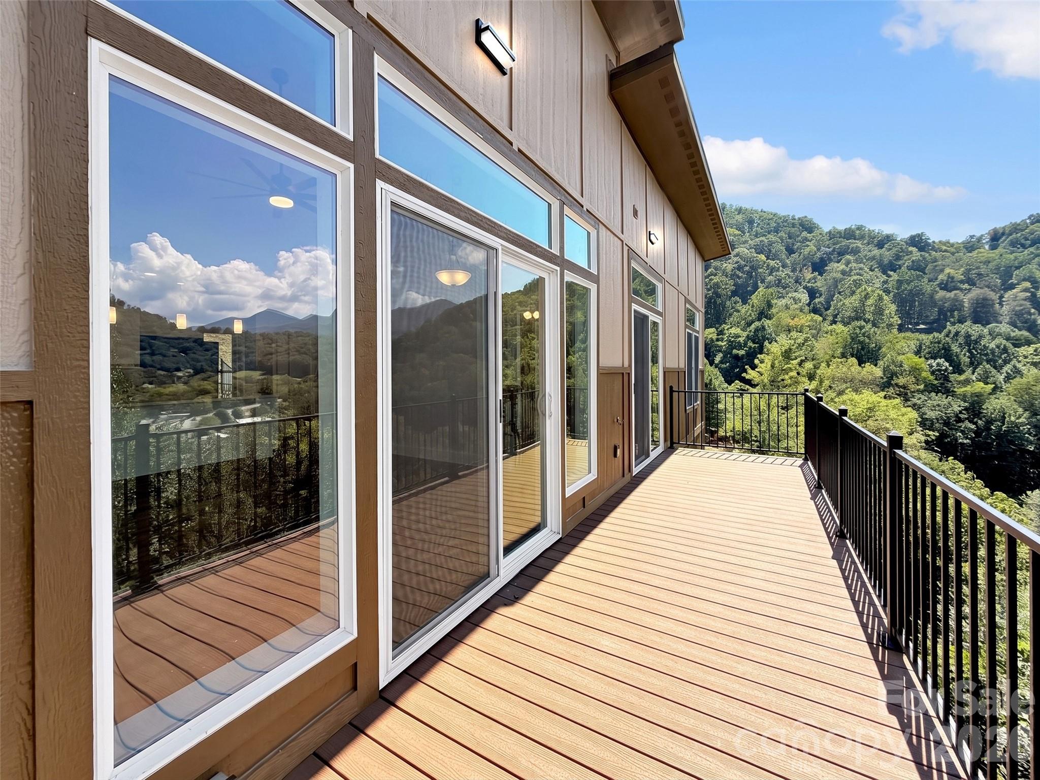 201 Kadire Drive — Waynesville