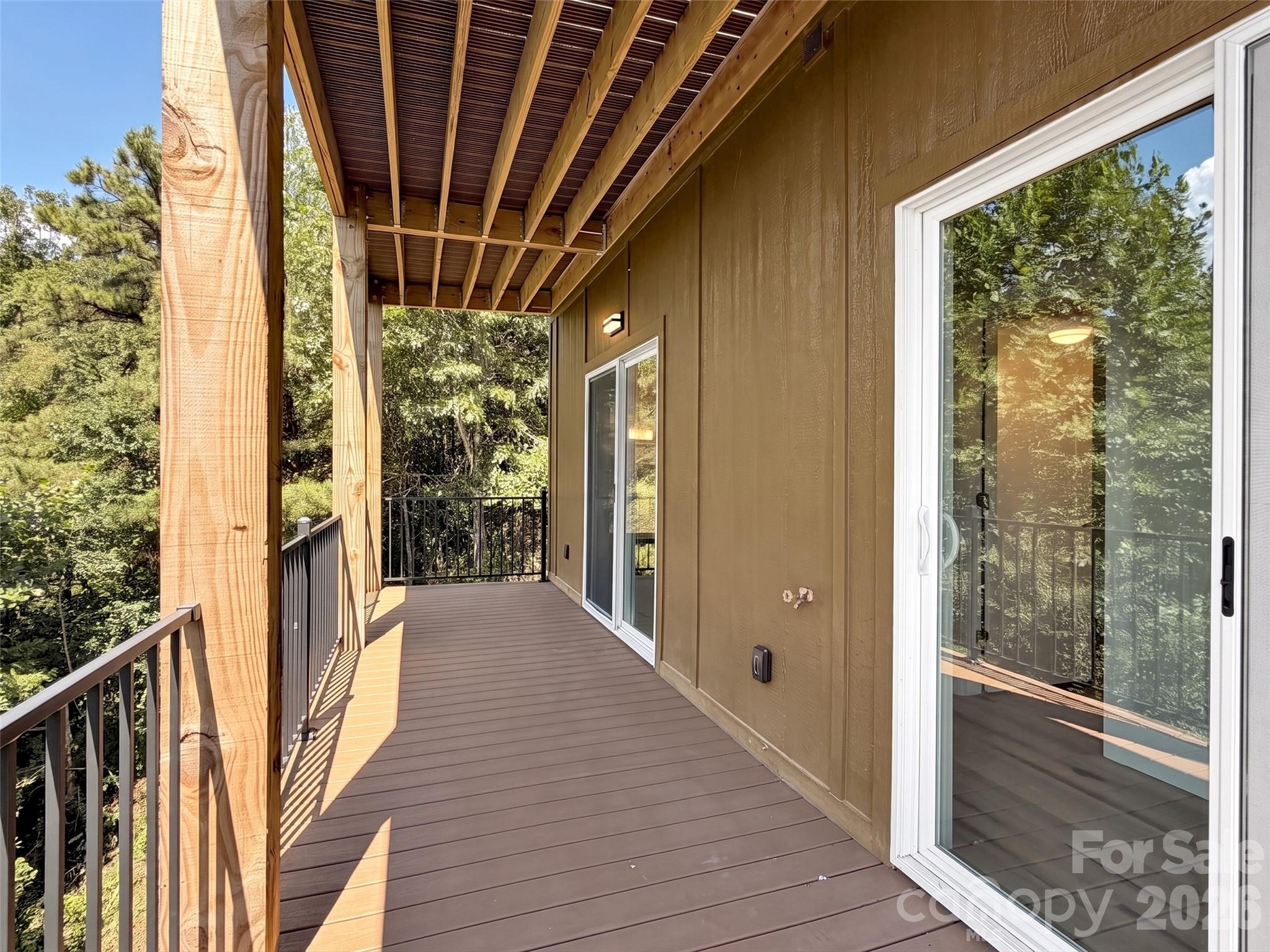201 Kadire Drive — Waynesville